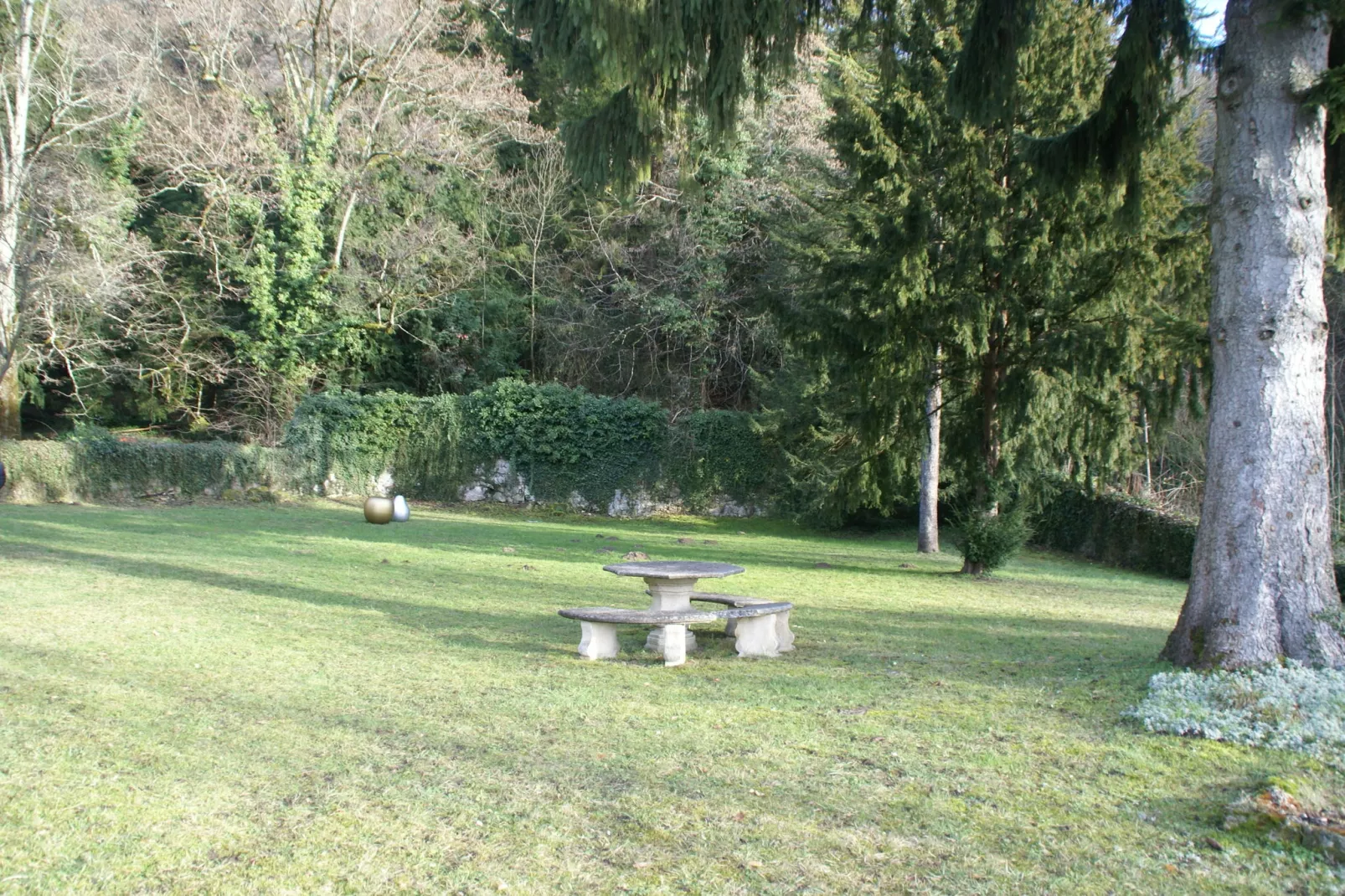 De la Tour-Garden winter