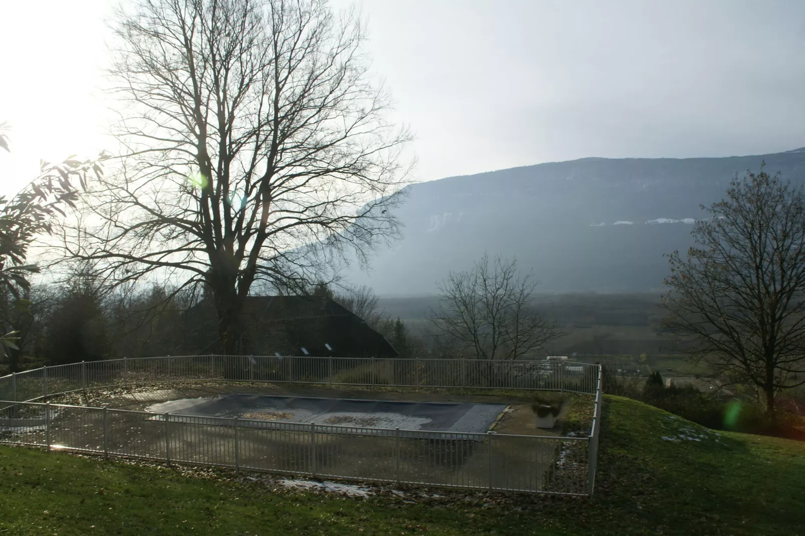 De la Tour-View winter