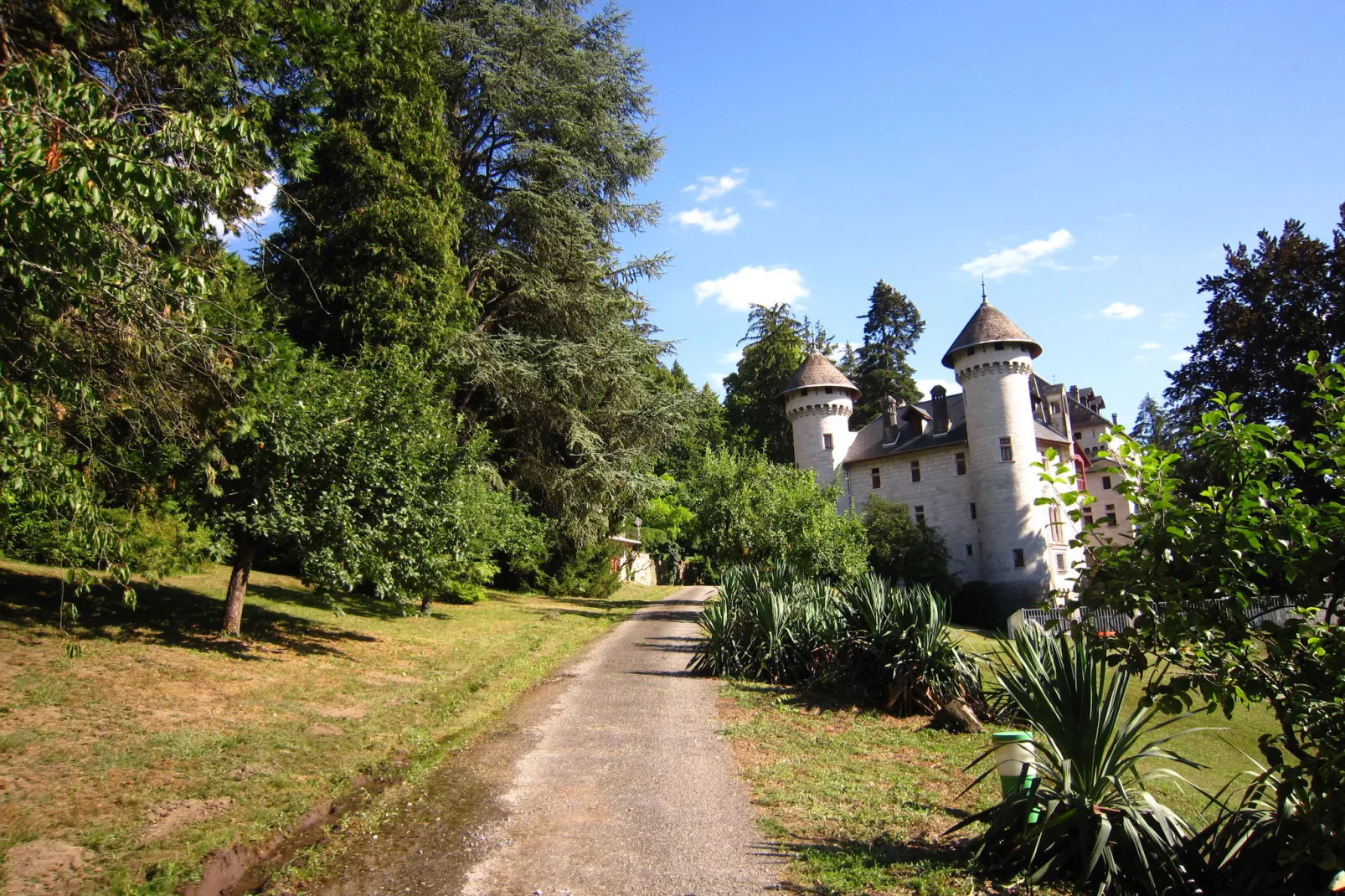 Salon du Jardin-Areas summer 1km