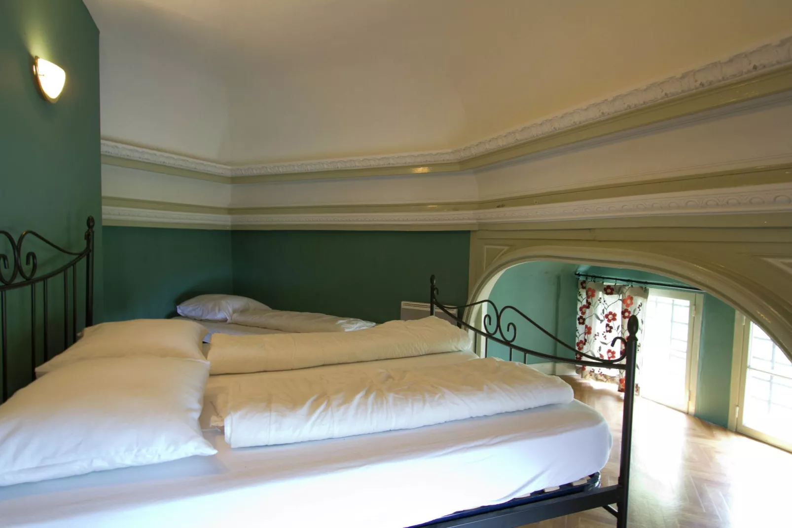 Grand Salon-Bedroom