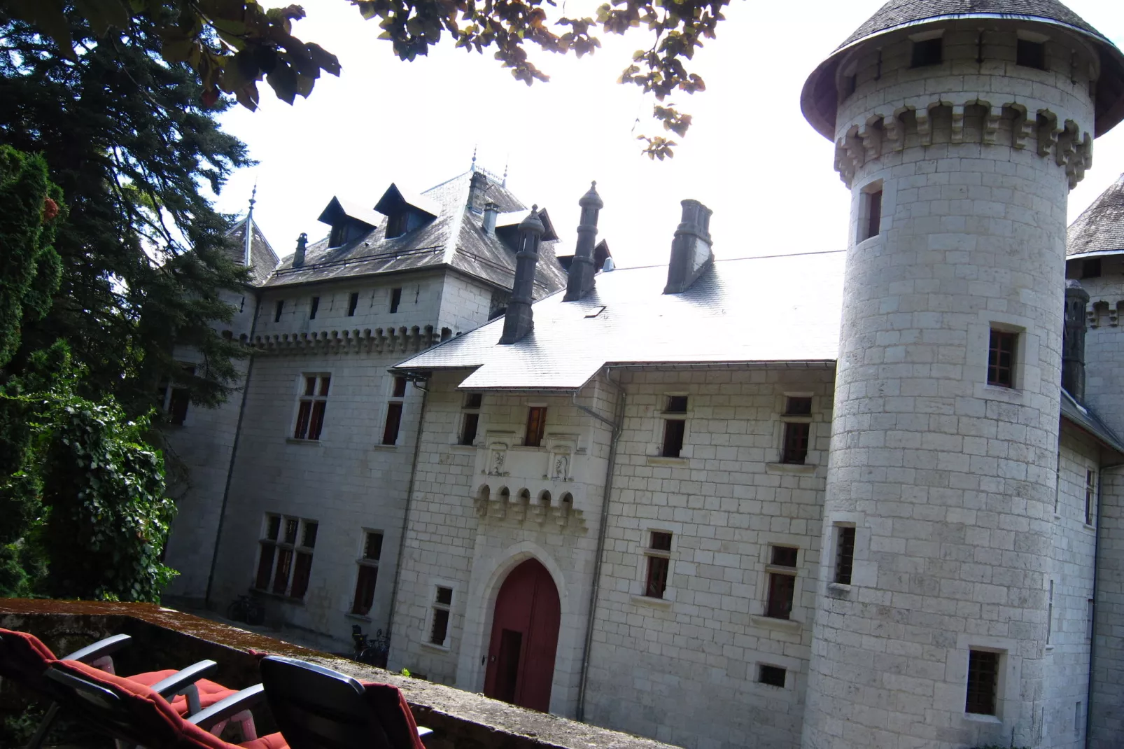 La Chapelle-Exterior summer