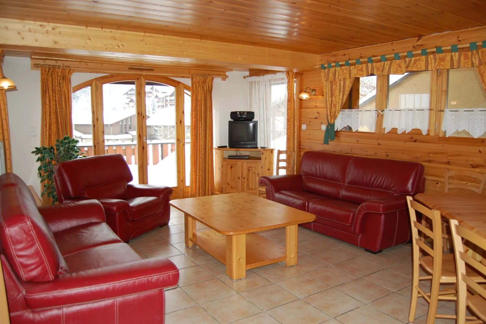 Chalet du Merle 1-Living room