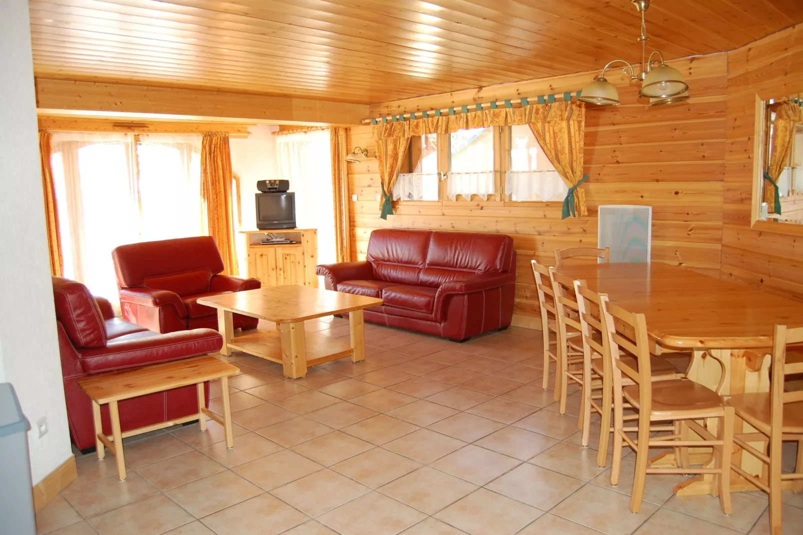 Chalet du Merle 1-Living room