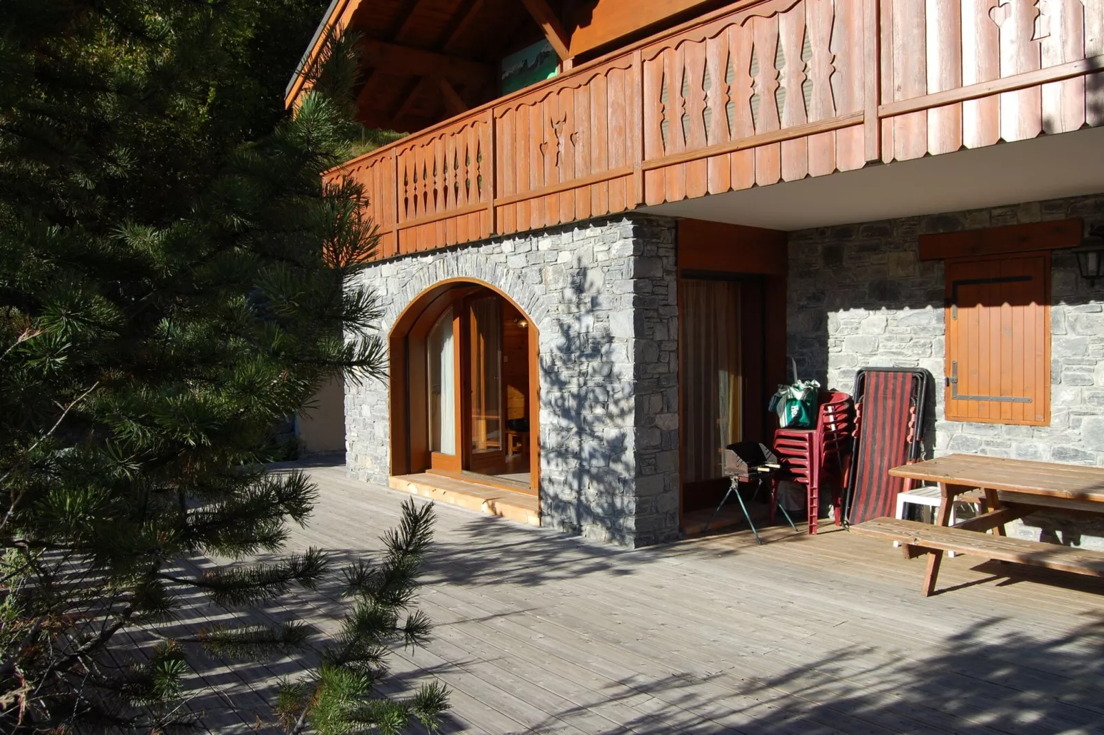Chalet du Merle 1-Terrace balcony