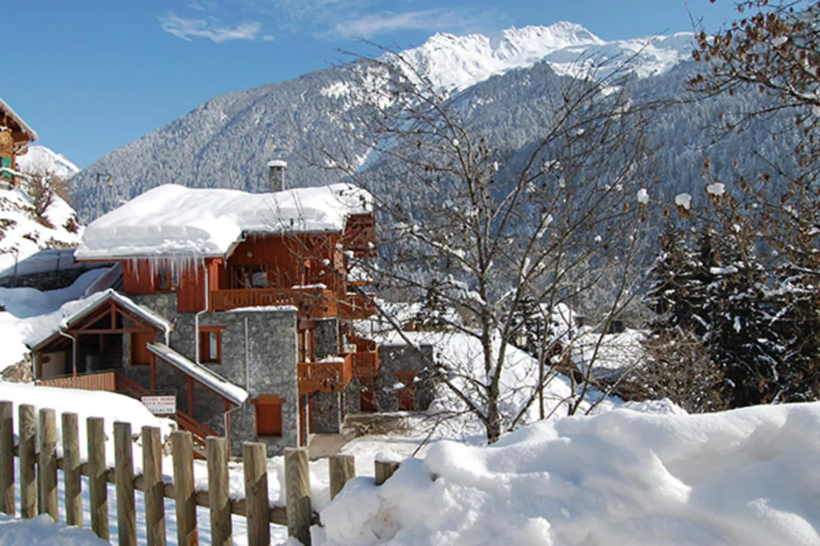 Chalet Appartement Le Pointon 3-Exterior winter