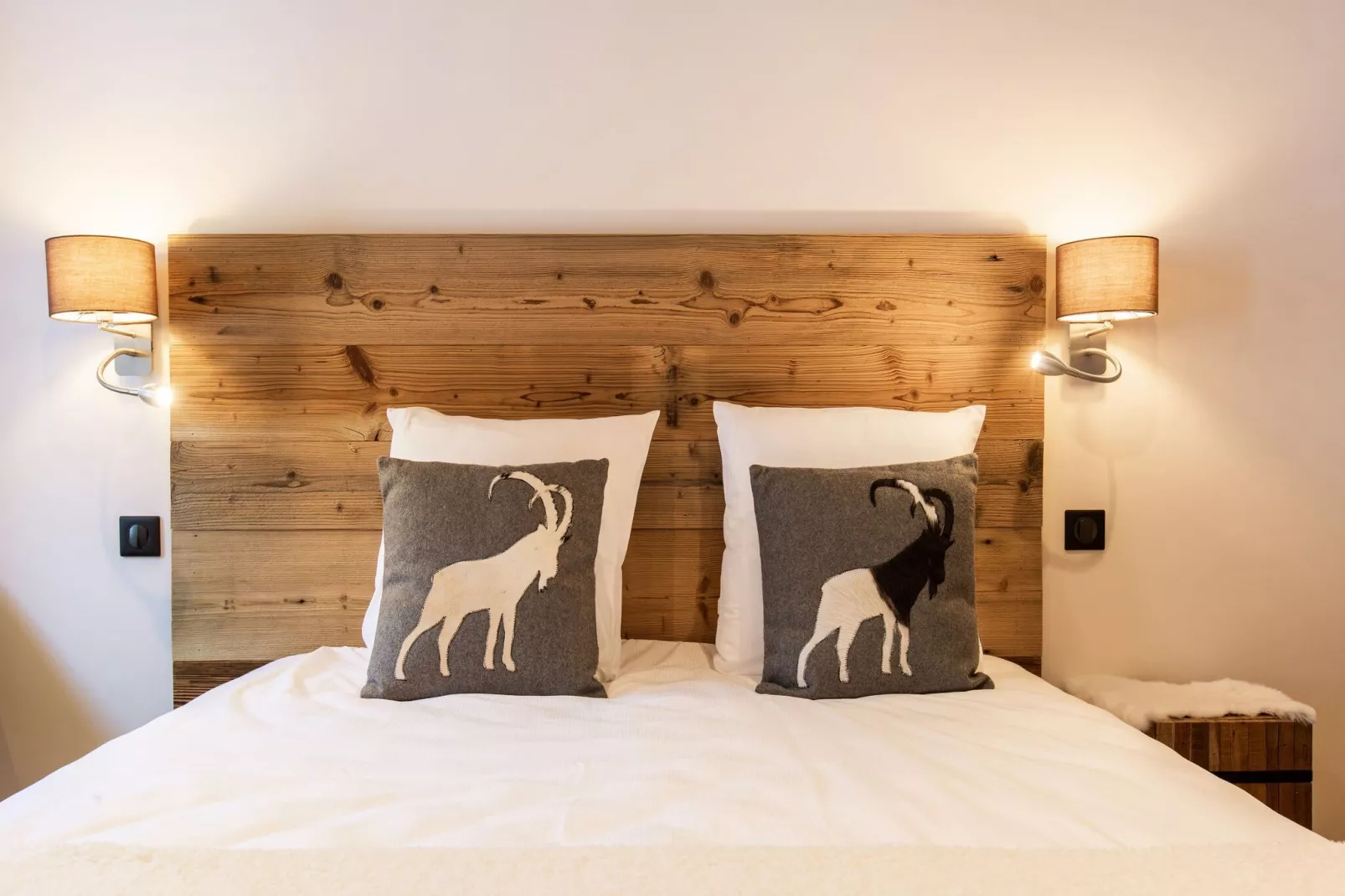 CHALET LE 360-Bedroom