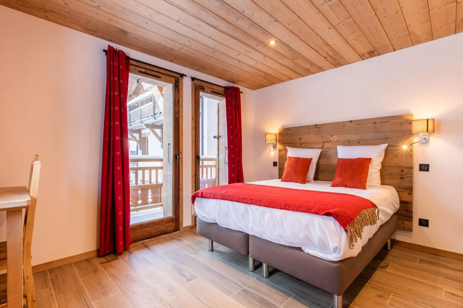 CHALET LE 360-Bedroom