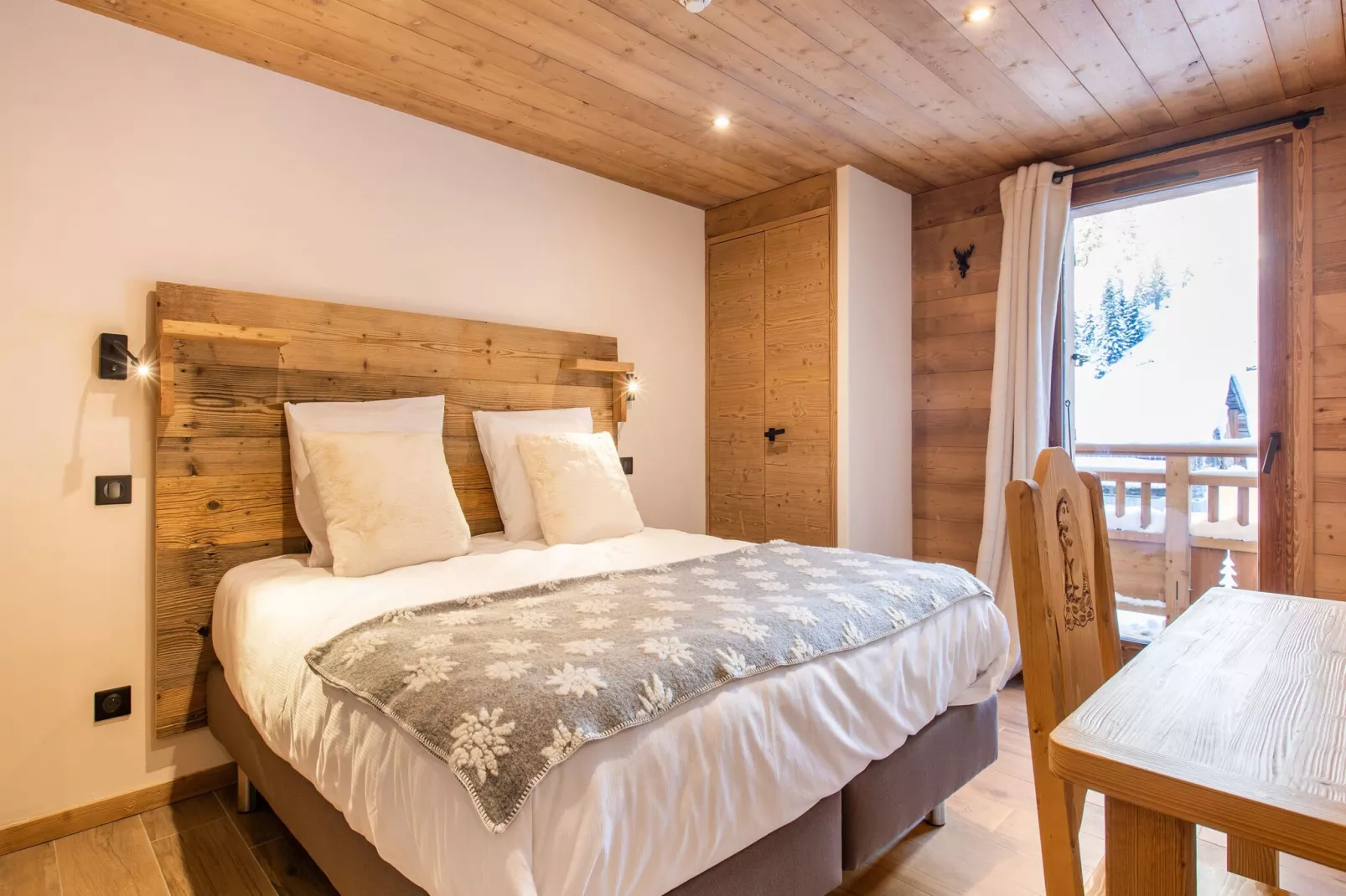 CHALET LE 360-Bedroom