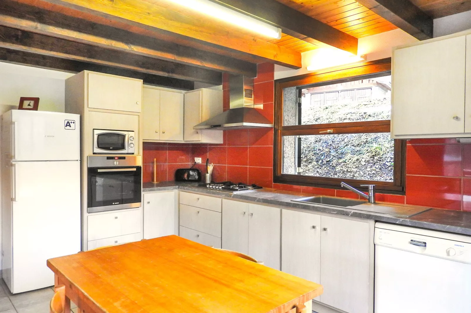 Chalet Carella-Kitchen