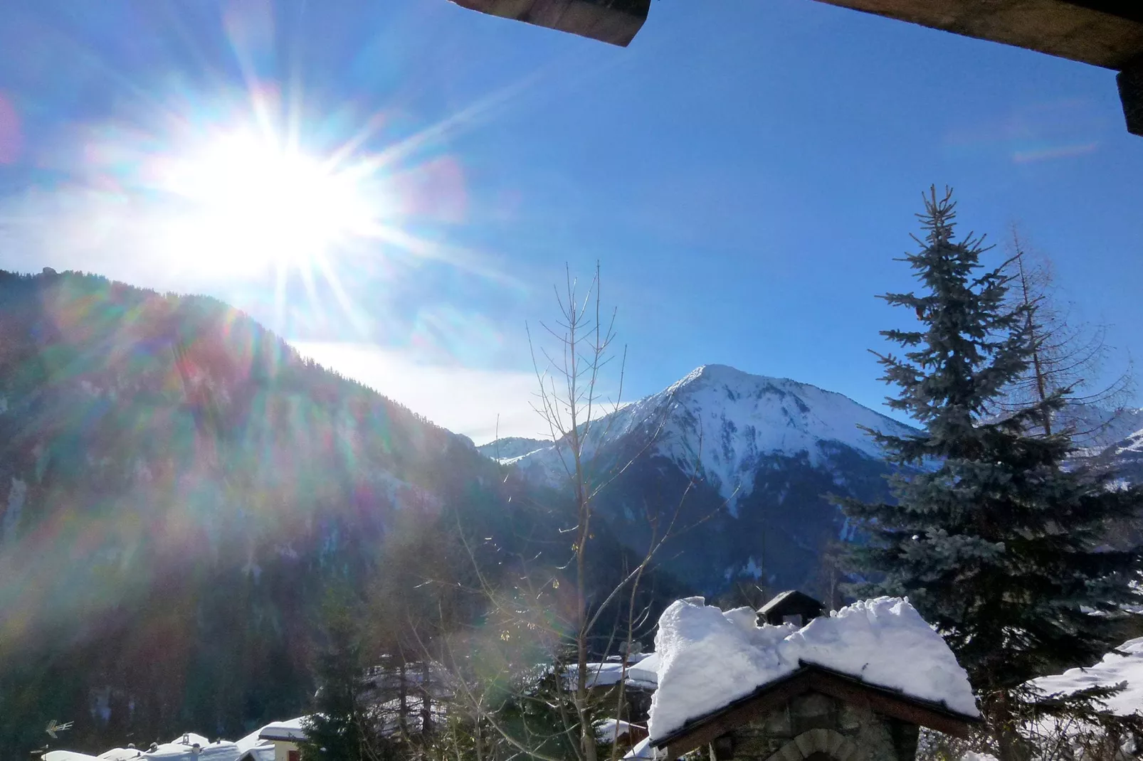 Chalet de la Côte-View winter