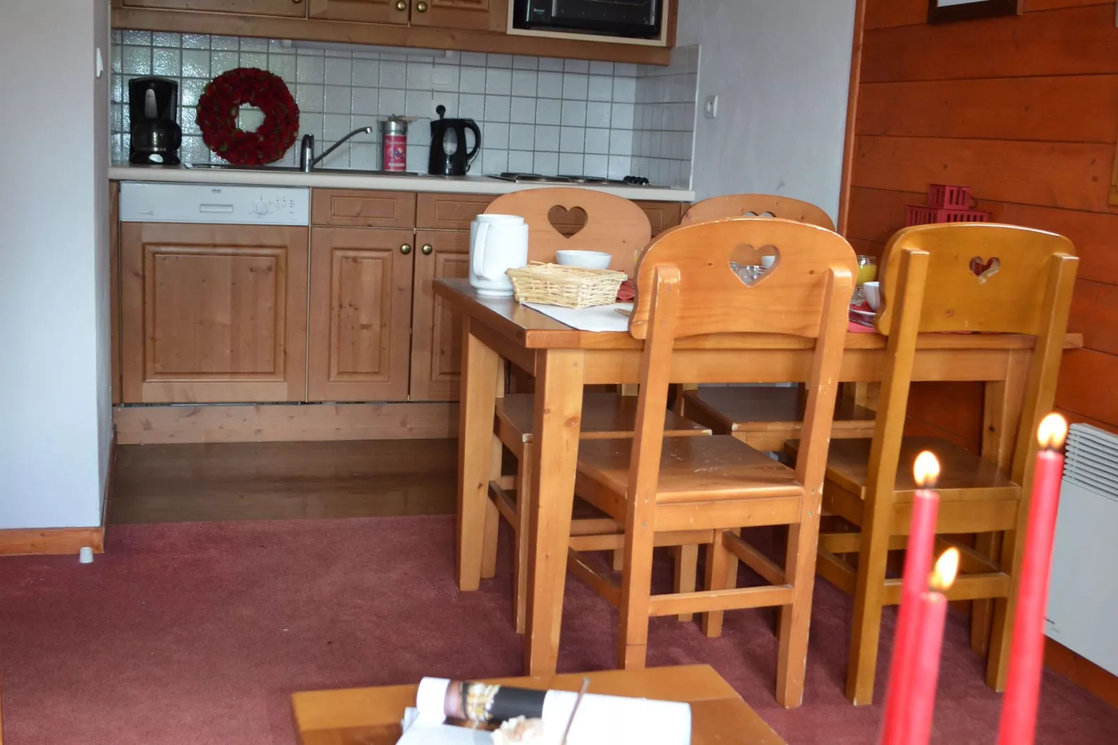 Les Chalets de la Ramoure 1-Kitchen