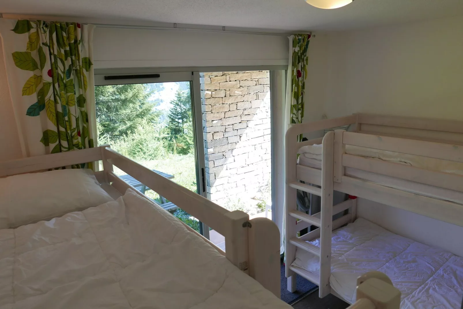 Cozy chalet in La Norma-Bedroom