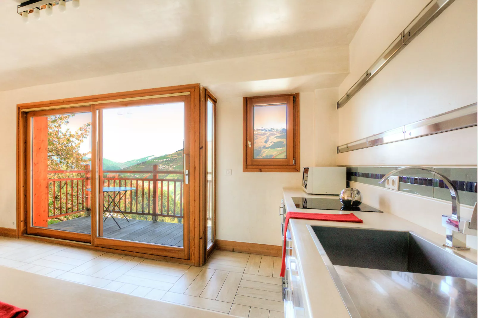 Chalet des Arcs CED01-Kitchen