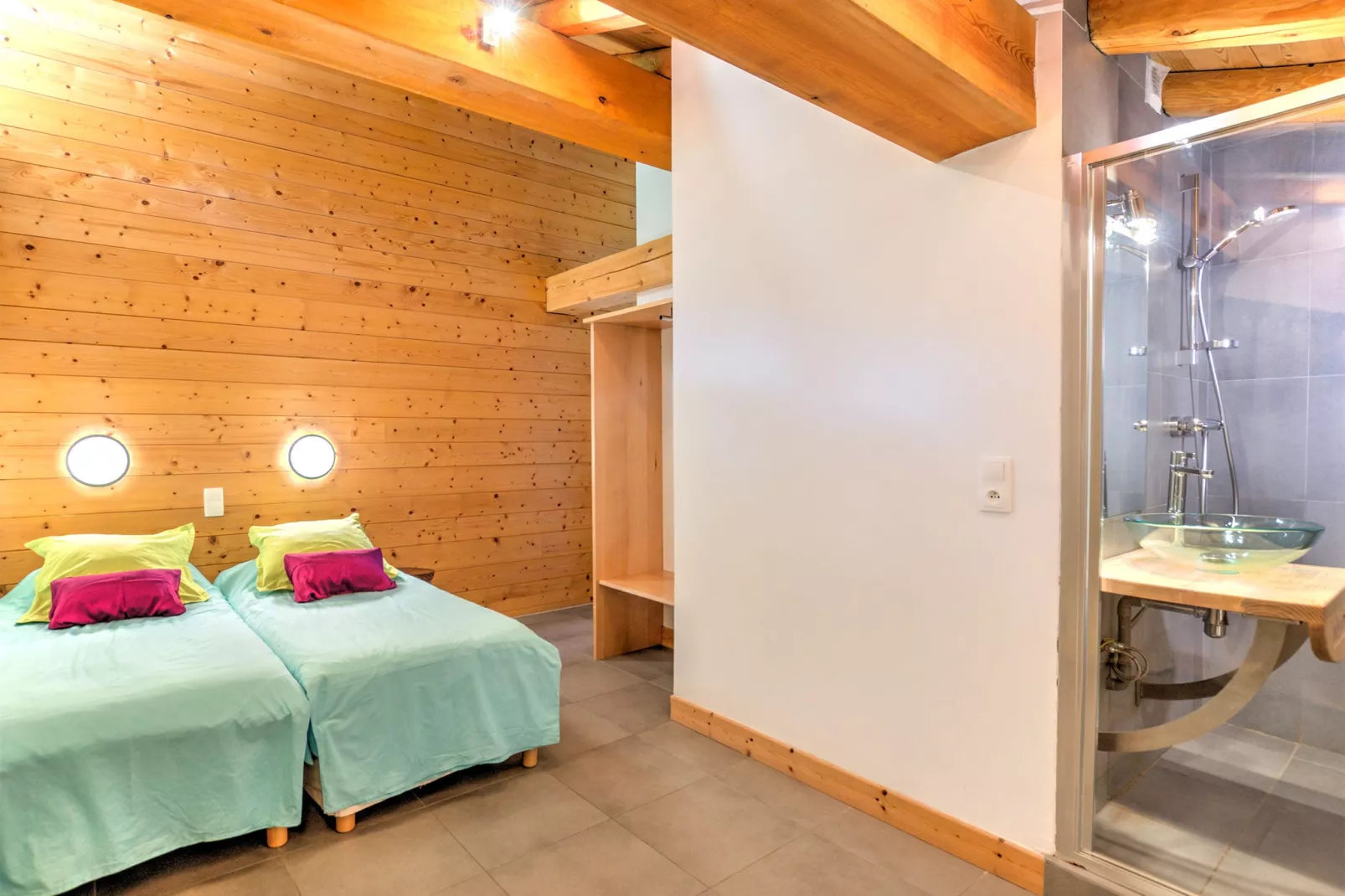 Chalet des Arcs CED01-Bedroom