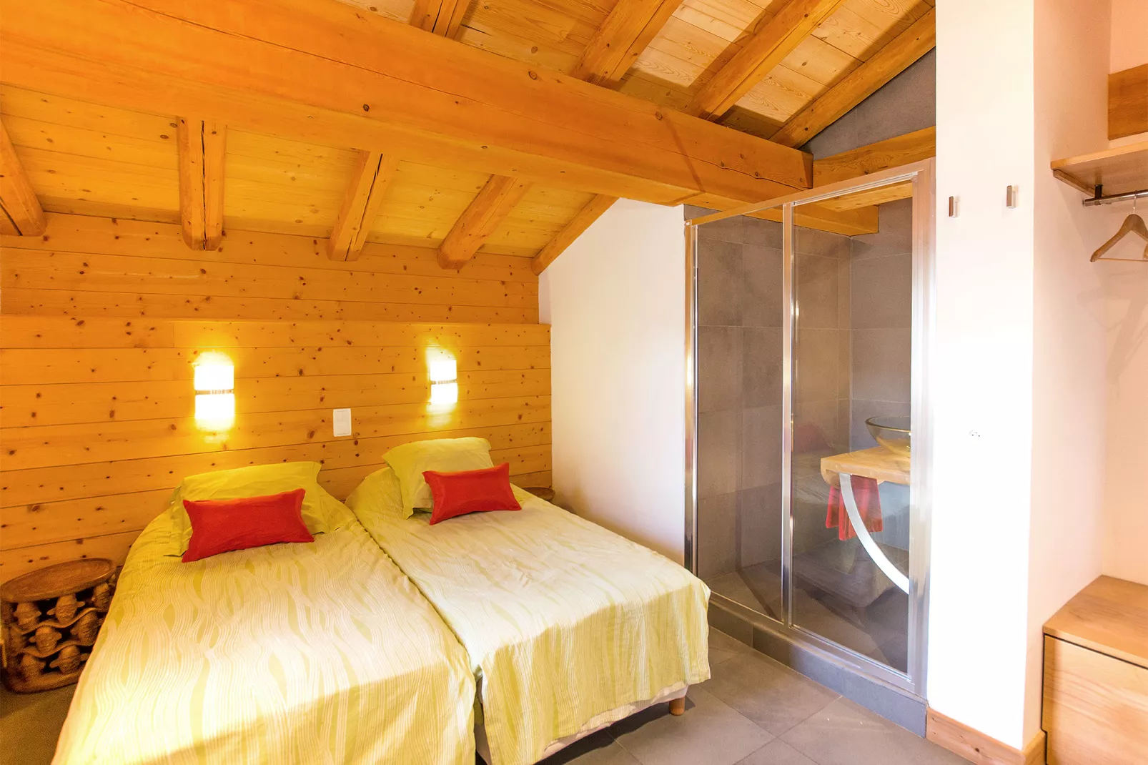 Chalet des Arcs CED01-Bedroom