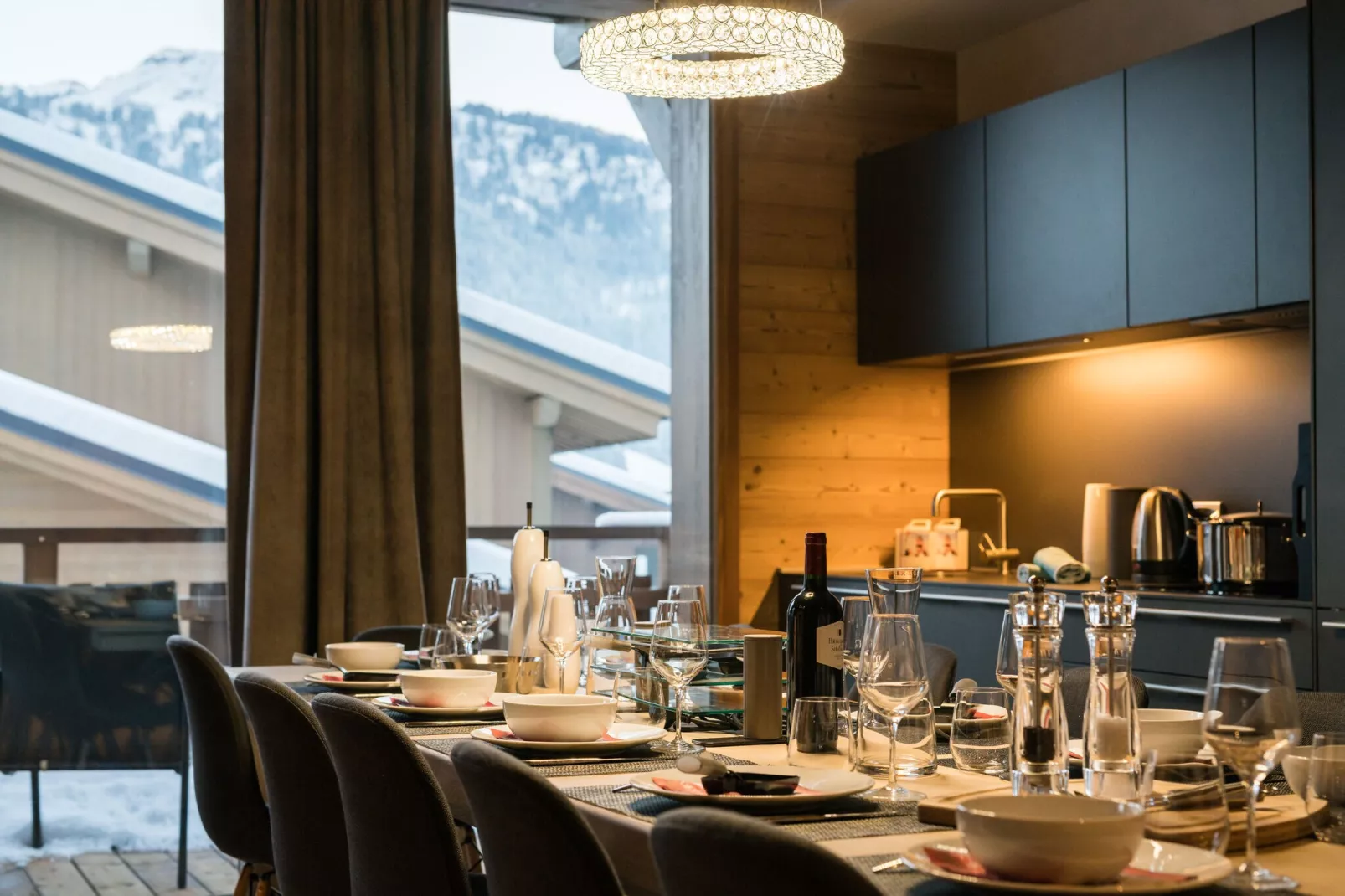 Les Portes de Megève 9-Dining room