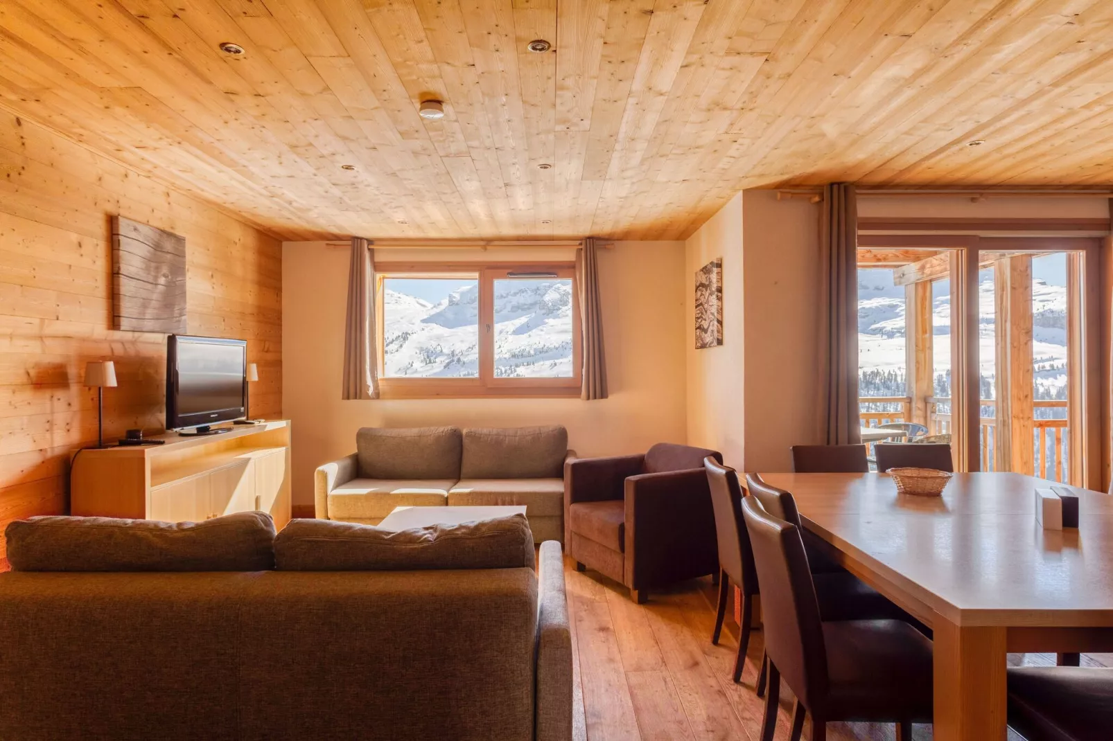 Les Portes du Grand Massif 9-Living room