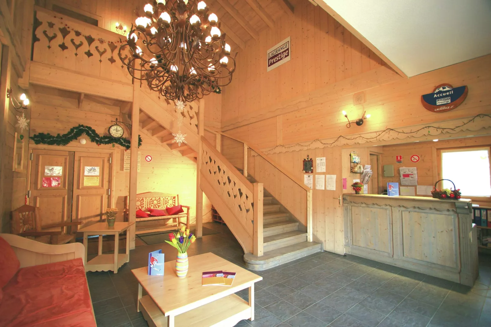 Les Fermes de Samoëns 1-Reception hall