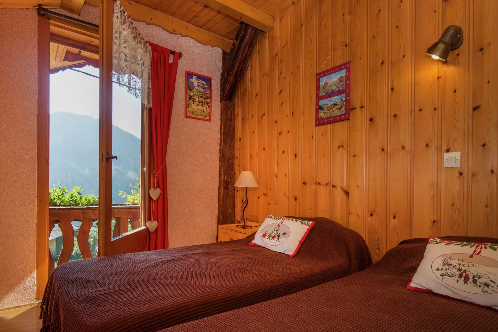 Chalet Le Mont-Bedroom
