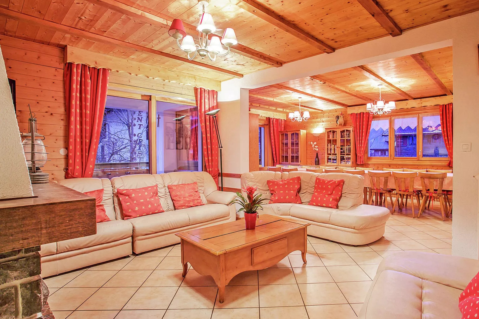 Chalet de la Chapelle-Living room