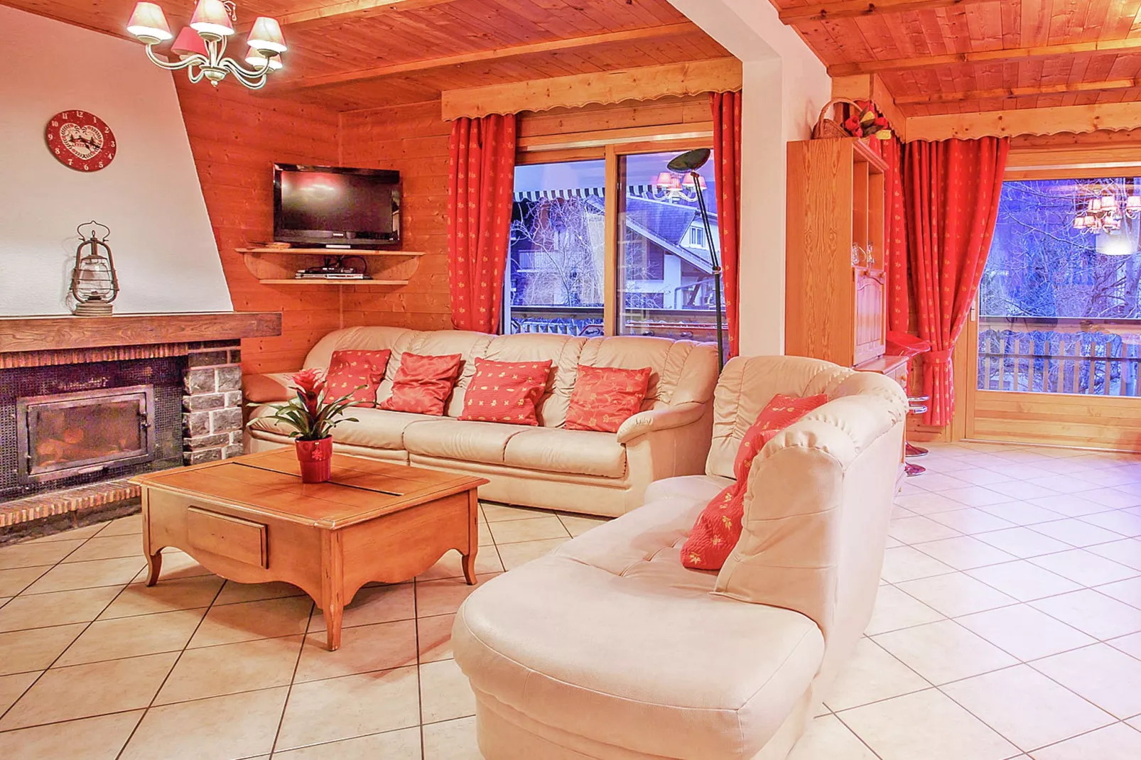 Chalet de la Chapelle-Living room