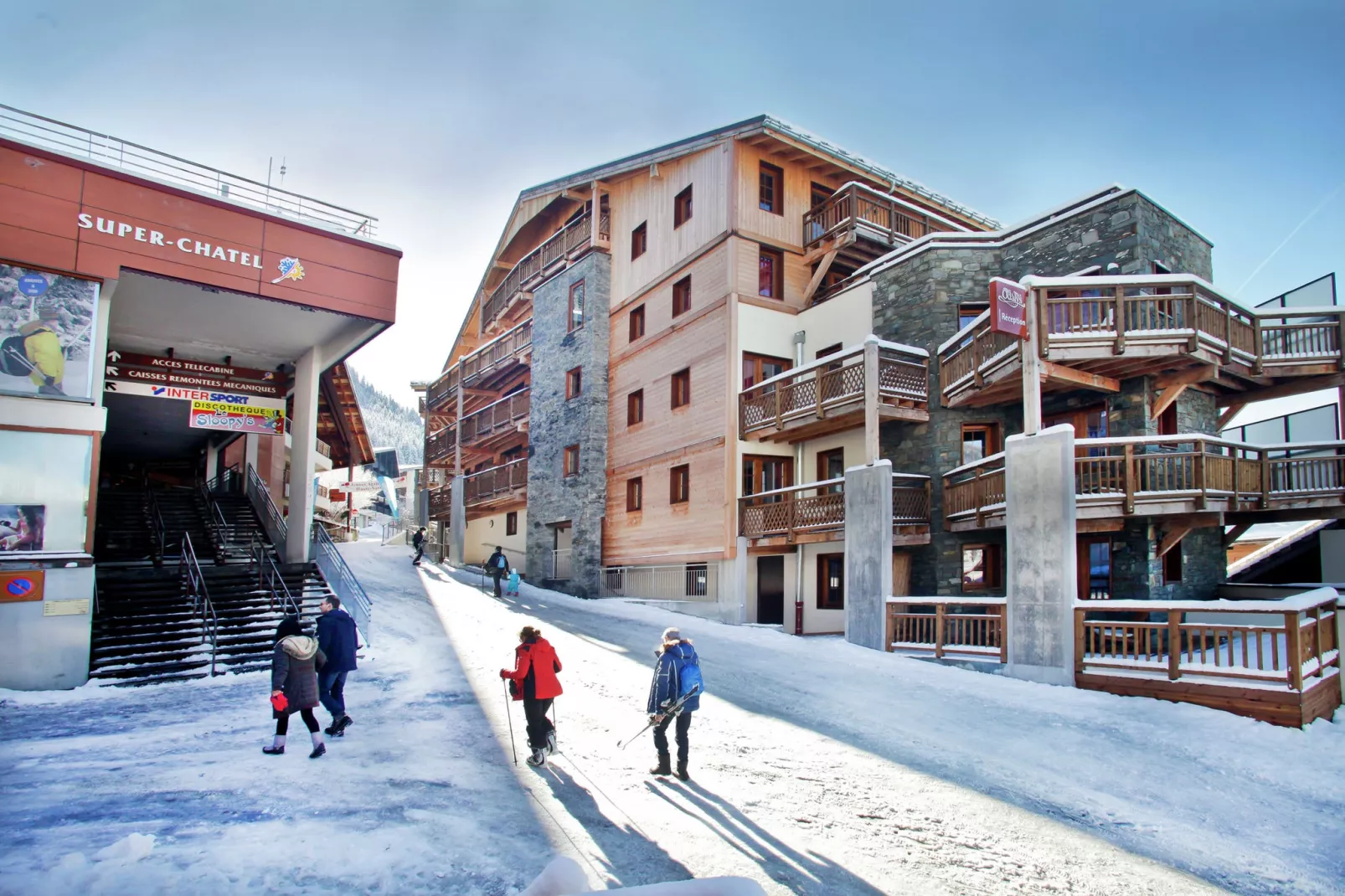 Les Fermes de Chatel 2-Area winter 1km
