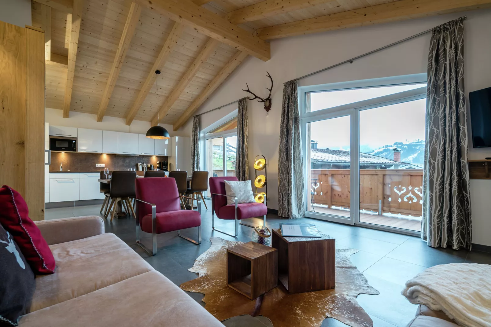 Penthouse Kristall Lodge-Living room