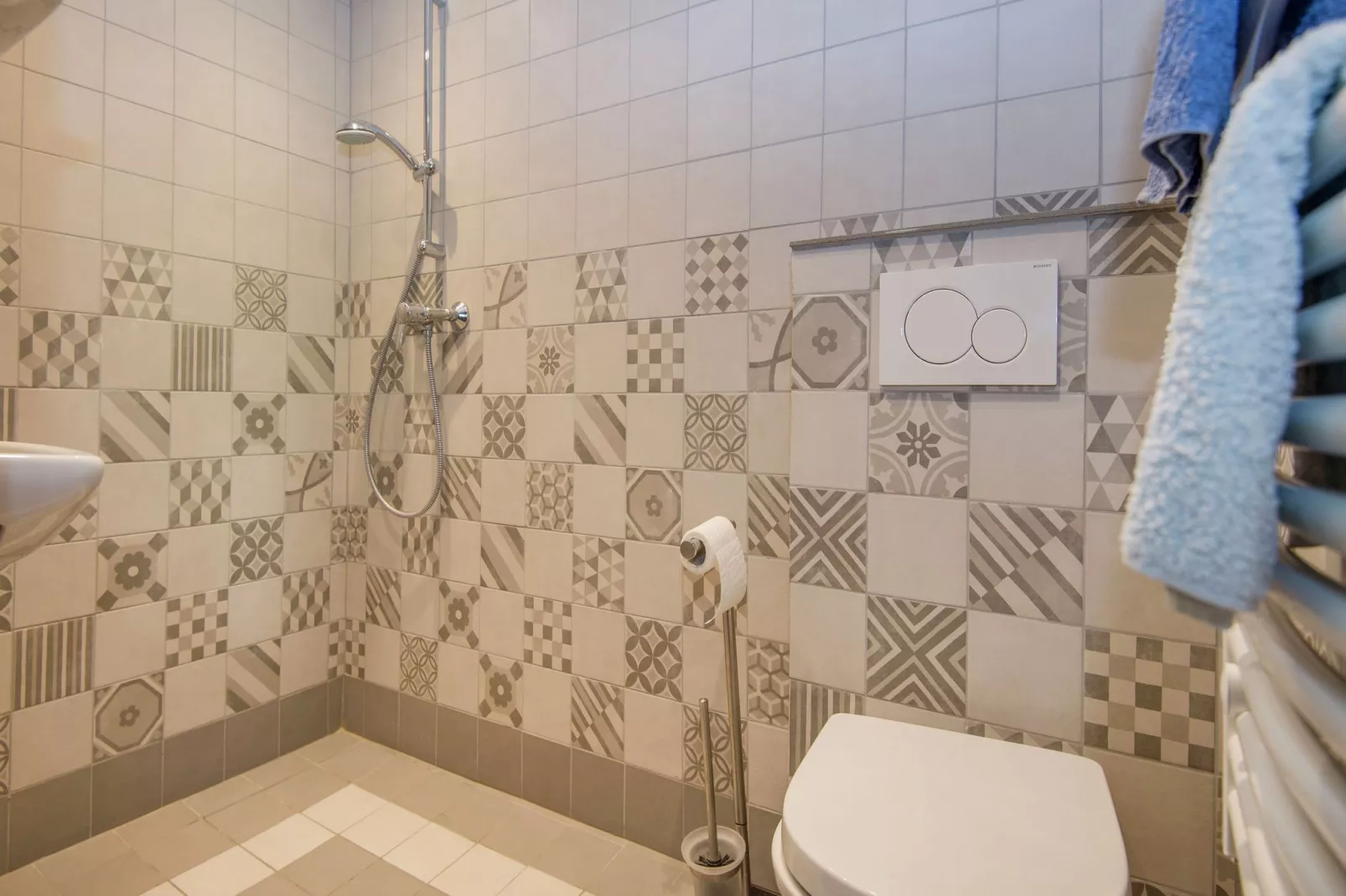 Chalet Alban-Bathroom