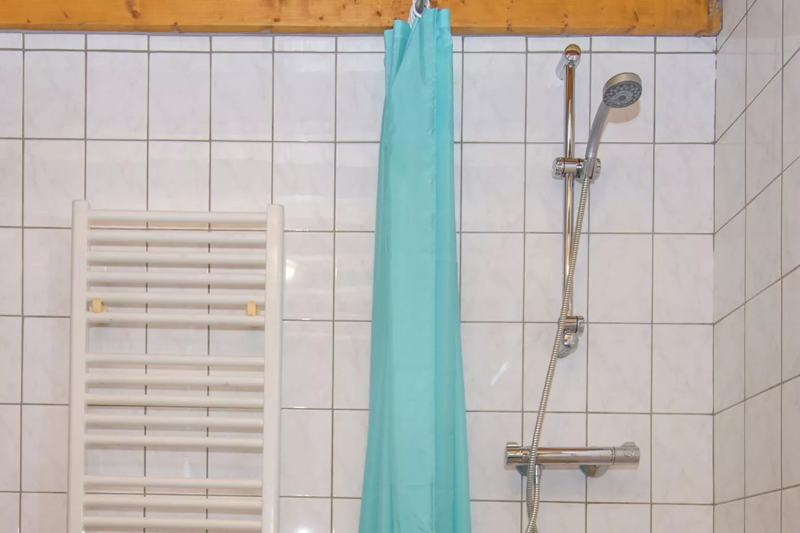 Chalet Le Nid Zut-Bathroom