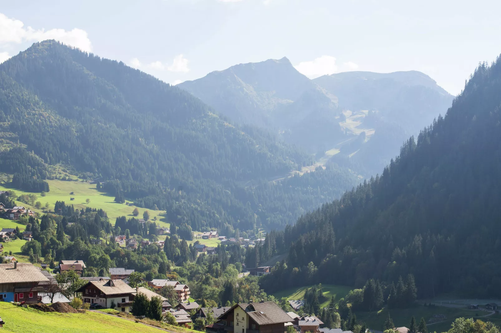 Chalet Le Nid Zut-View summer