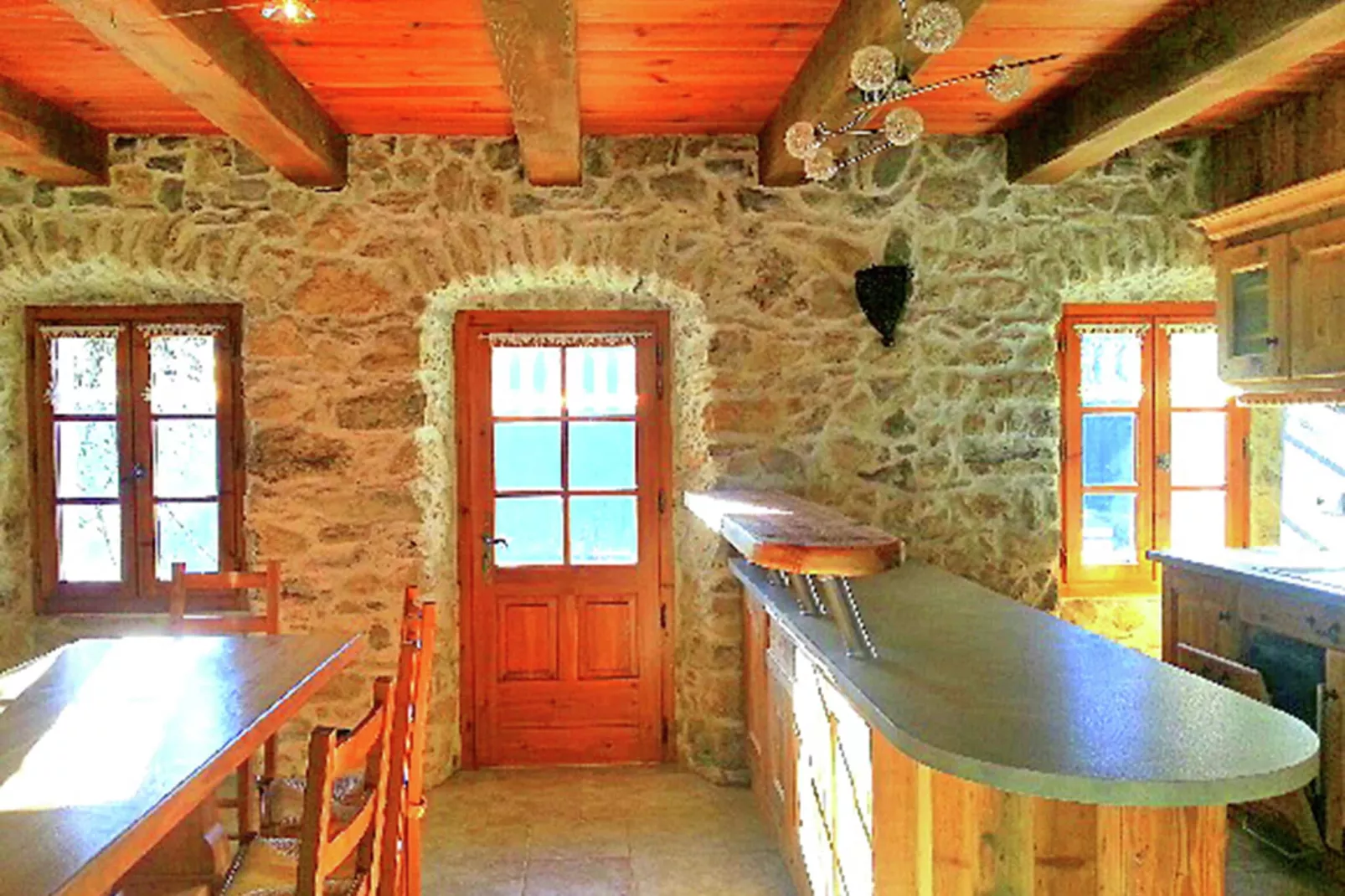 Chalet Petit Châtel-Kitchen