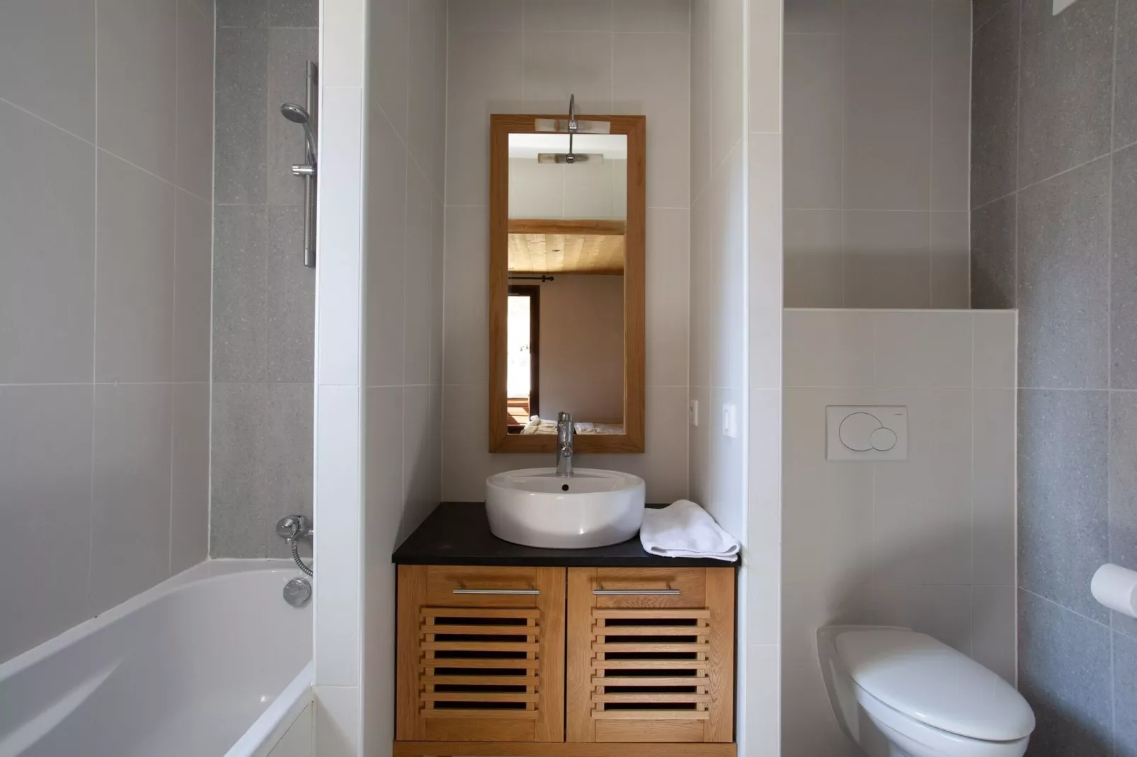 Resort les Portes du Mont Blanc 8-Bathroom