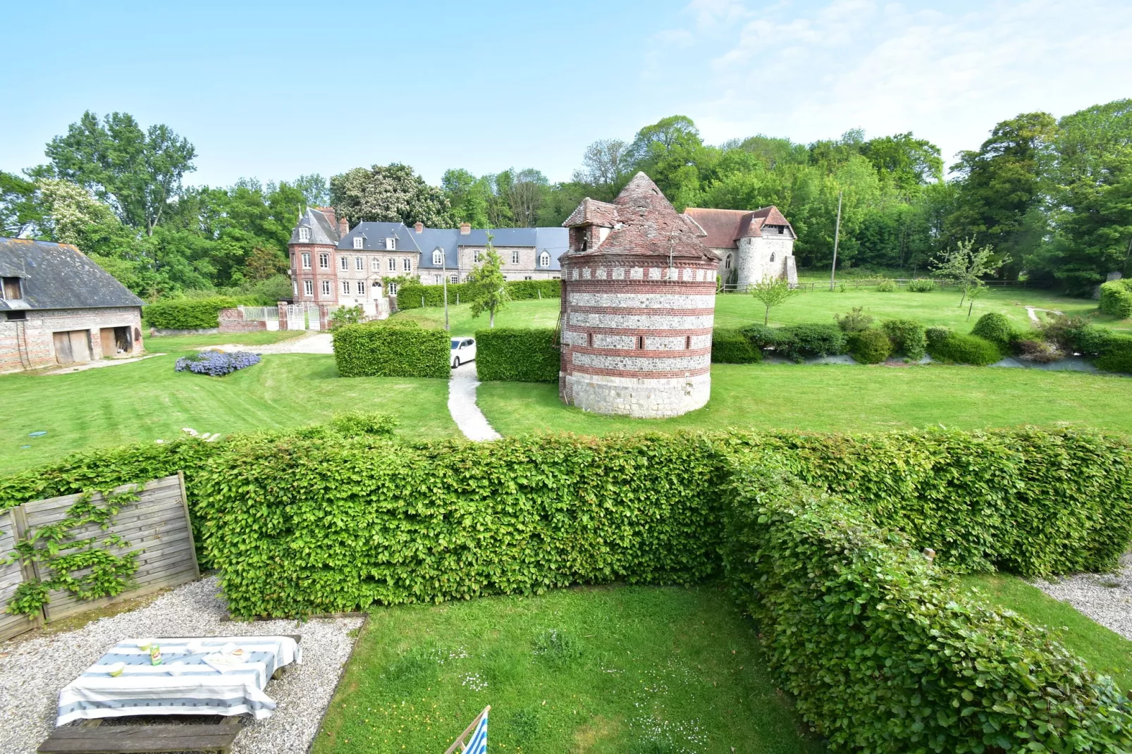 Gite Saint Julien-View summer