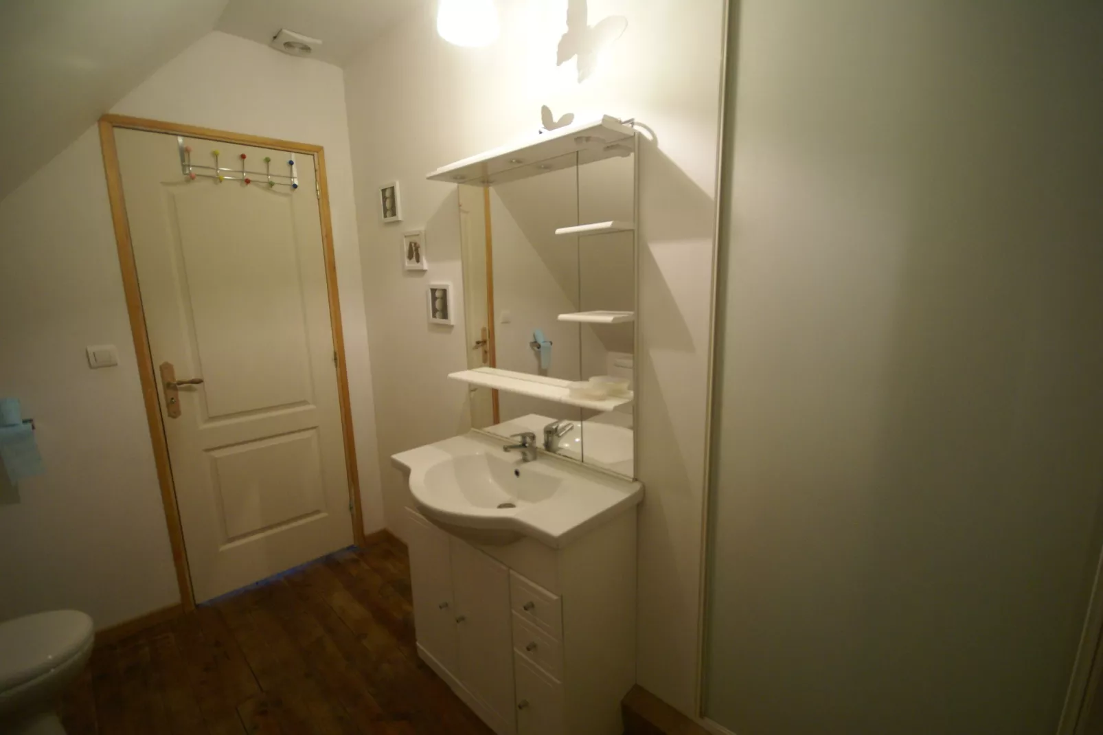 Gite Domaine Saint Julien-Bathroom