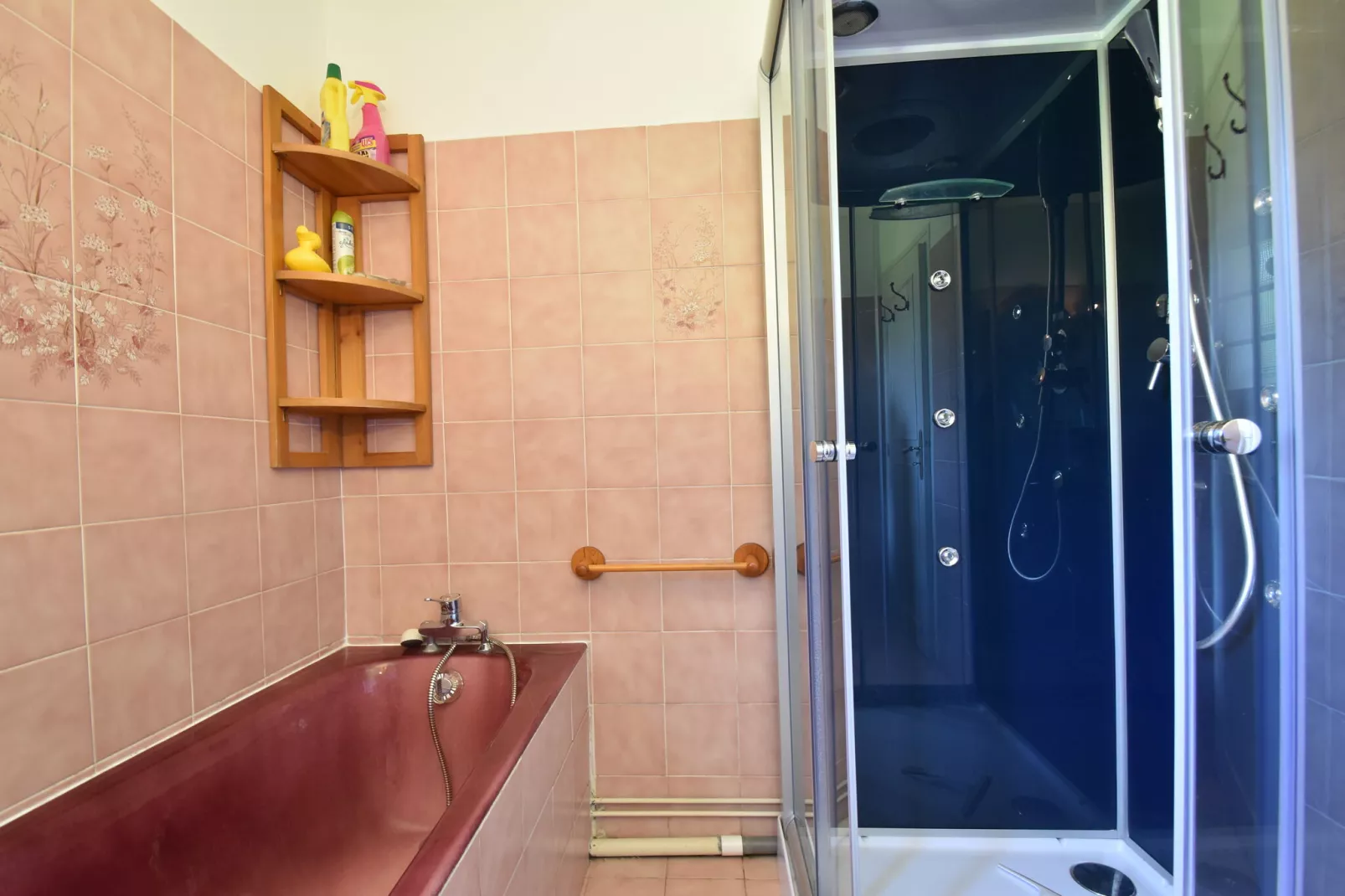 La Rivière-Bathroom