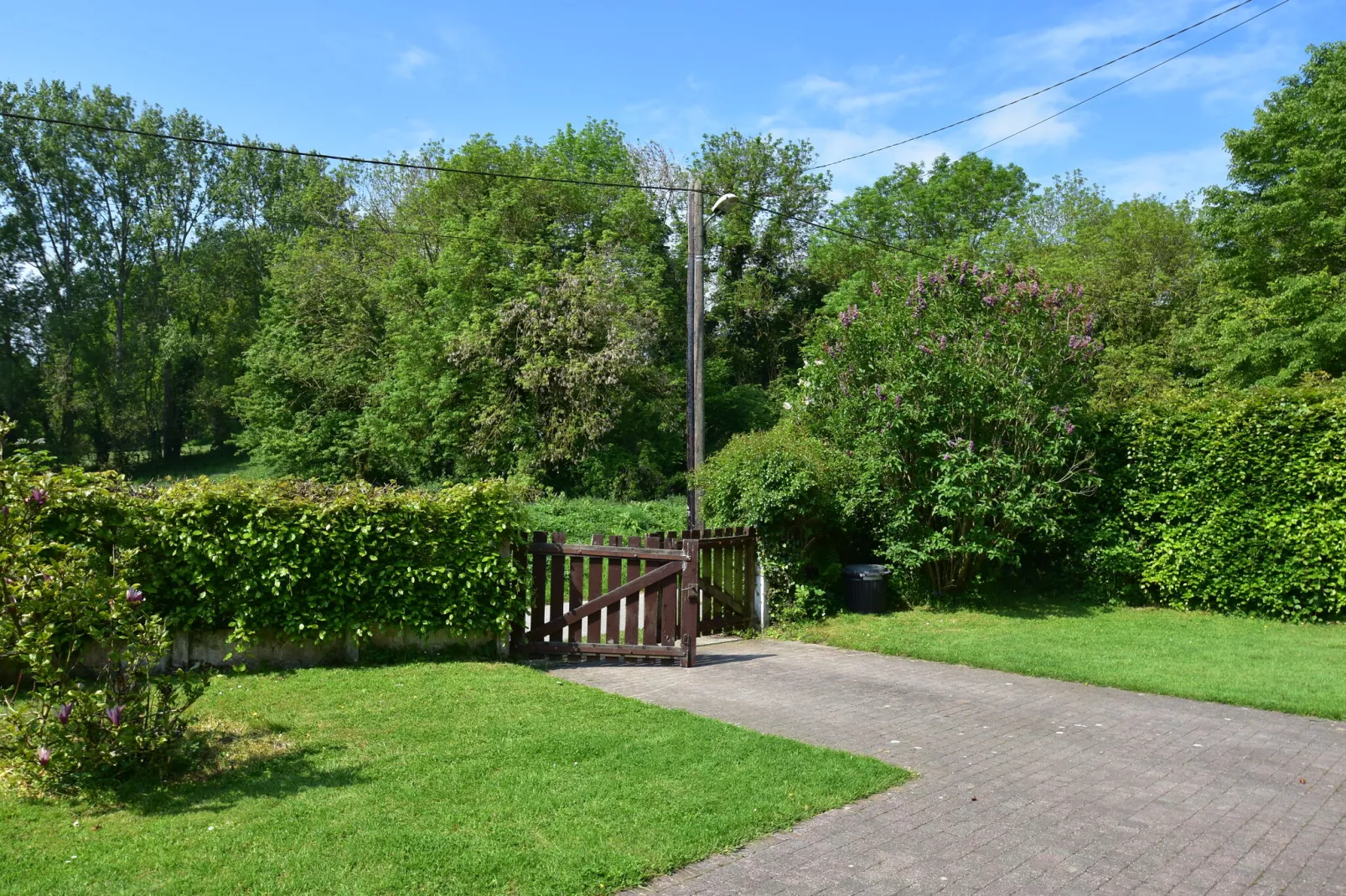 La Rivière-Gardens in summer