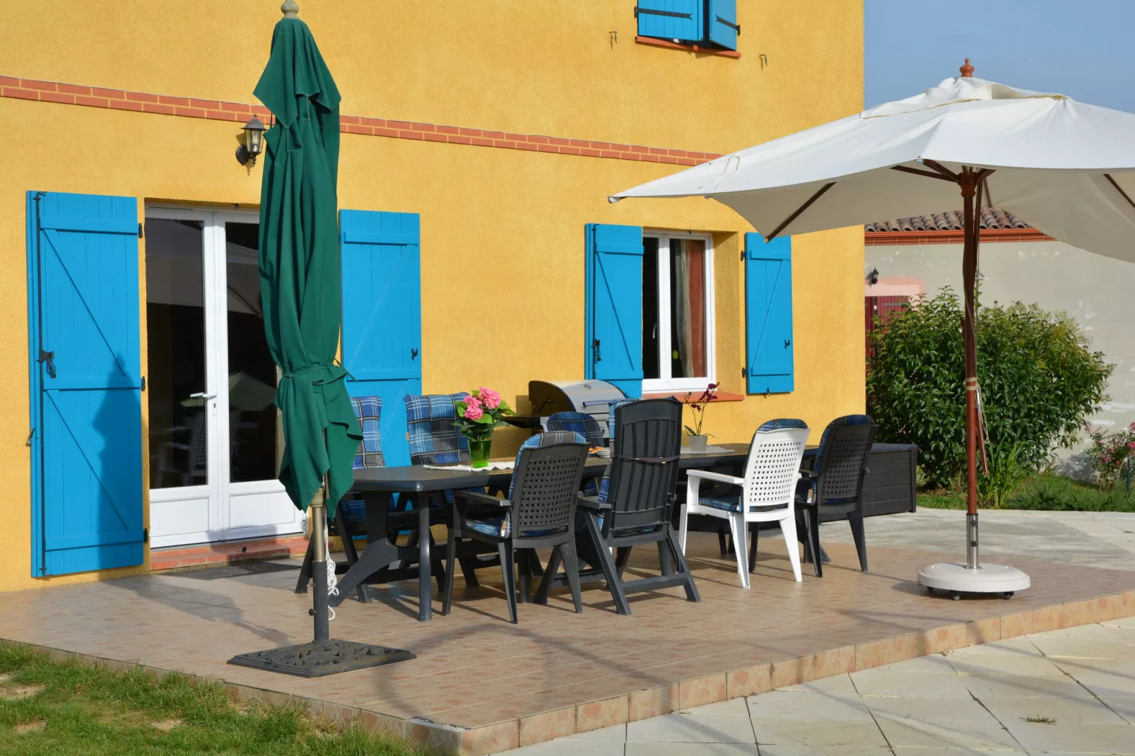Vakantiehuis Piquecos-Balcon-terrasse