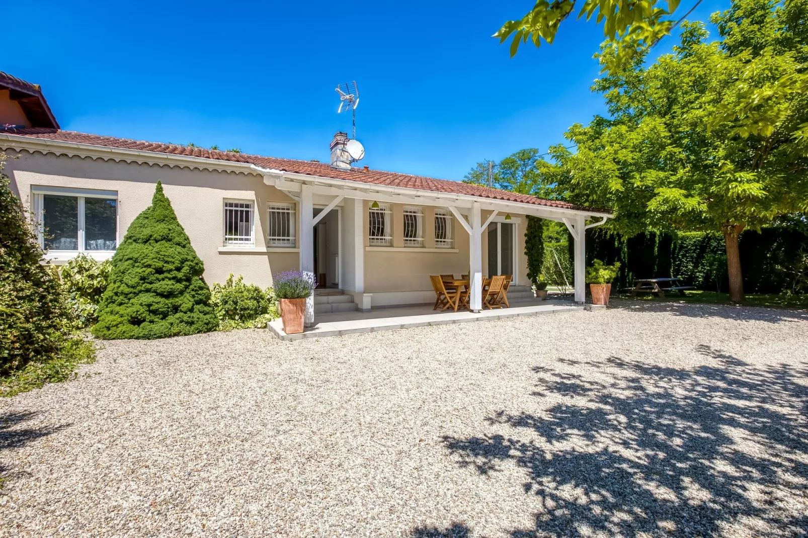 Maison de vacances - BARRY D'ISLEMADE-Extérieur été