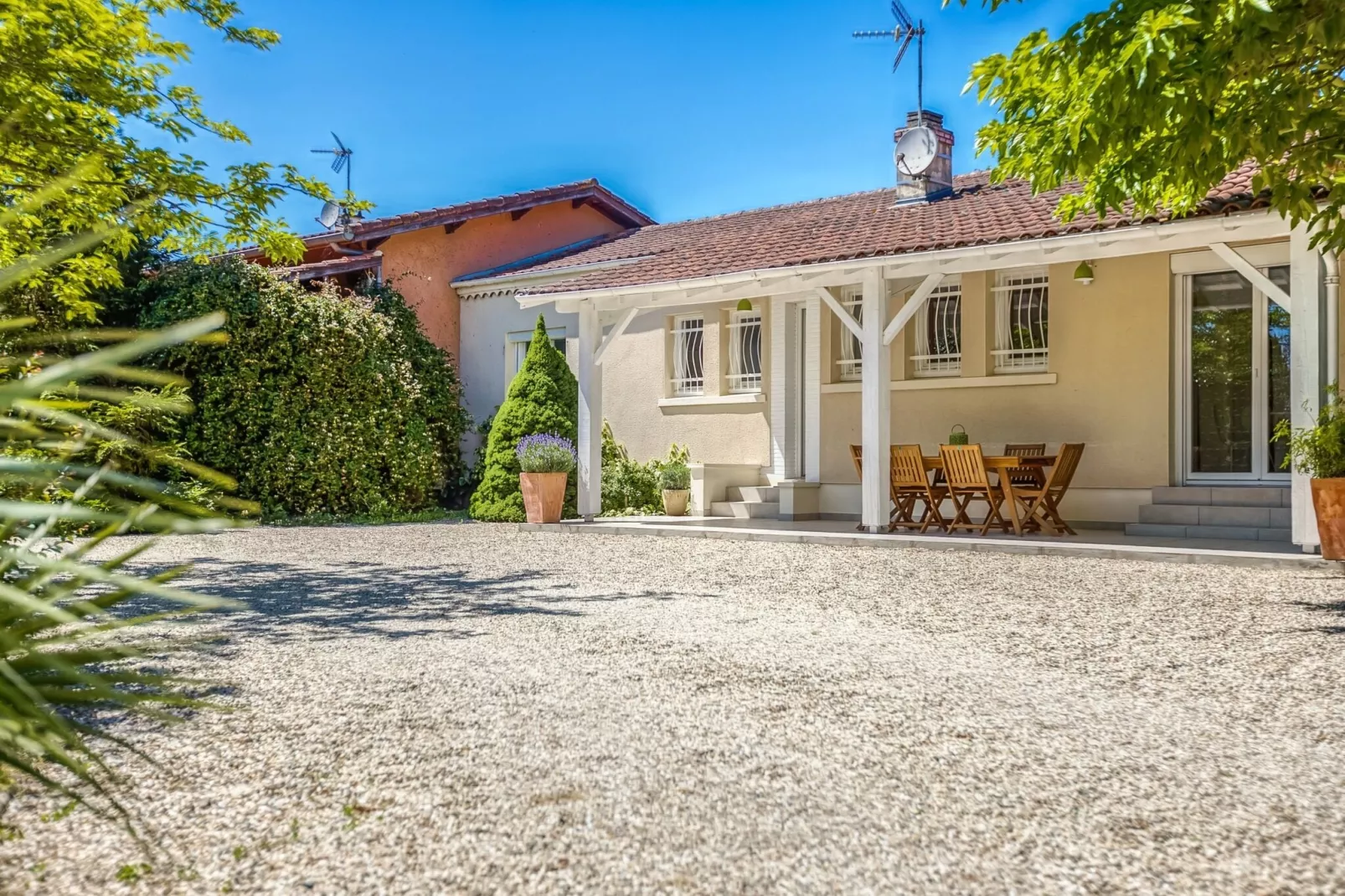 Maison de vacances - BARRY D'ISLEMADE-Extérieur été