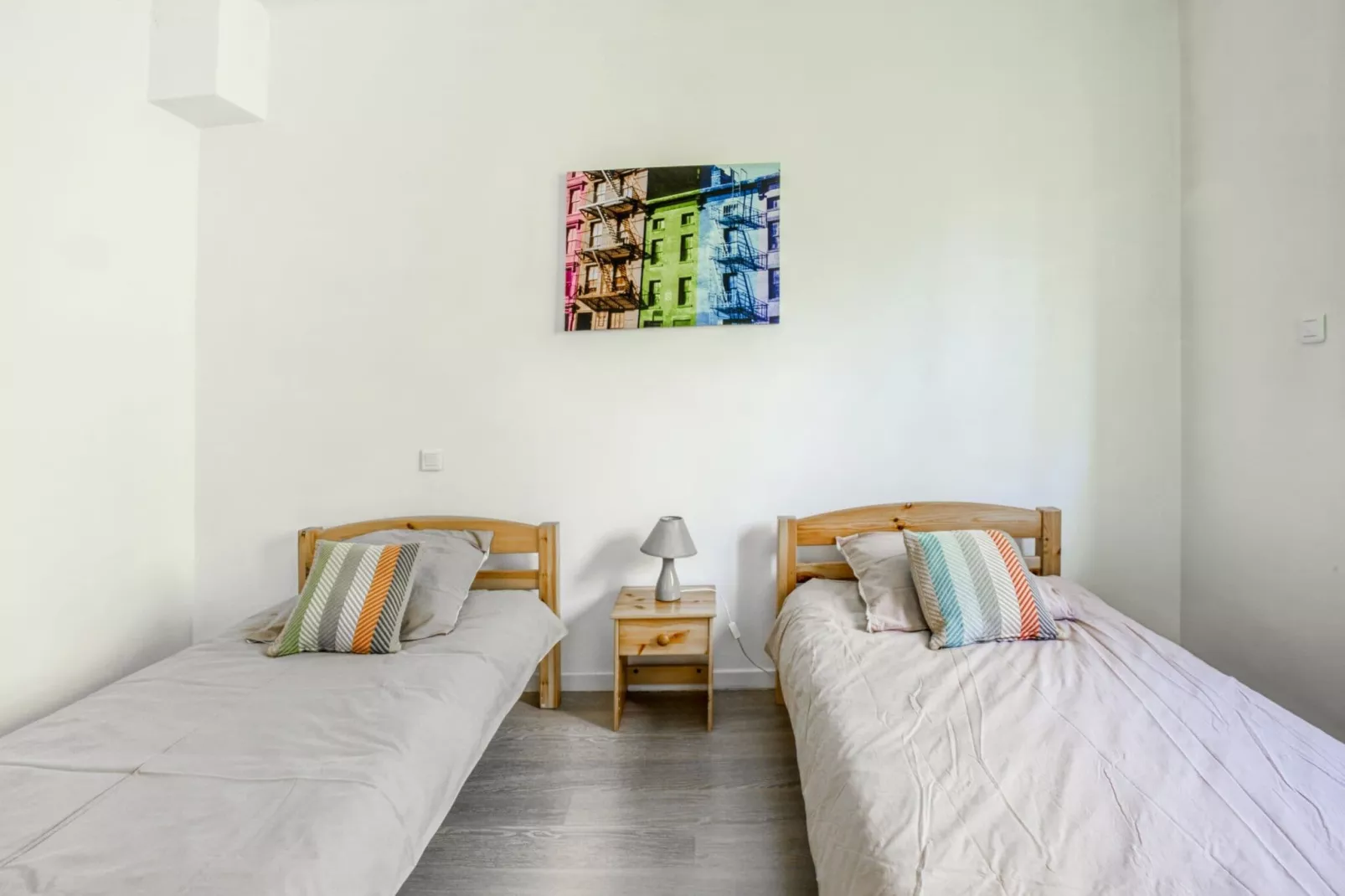 Maison de vacances - BARRY D'ISLEMADE-Chambre
