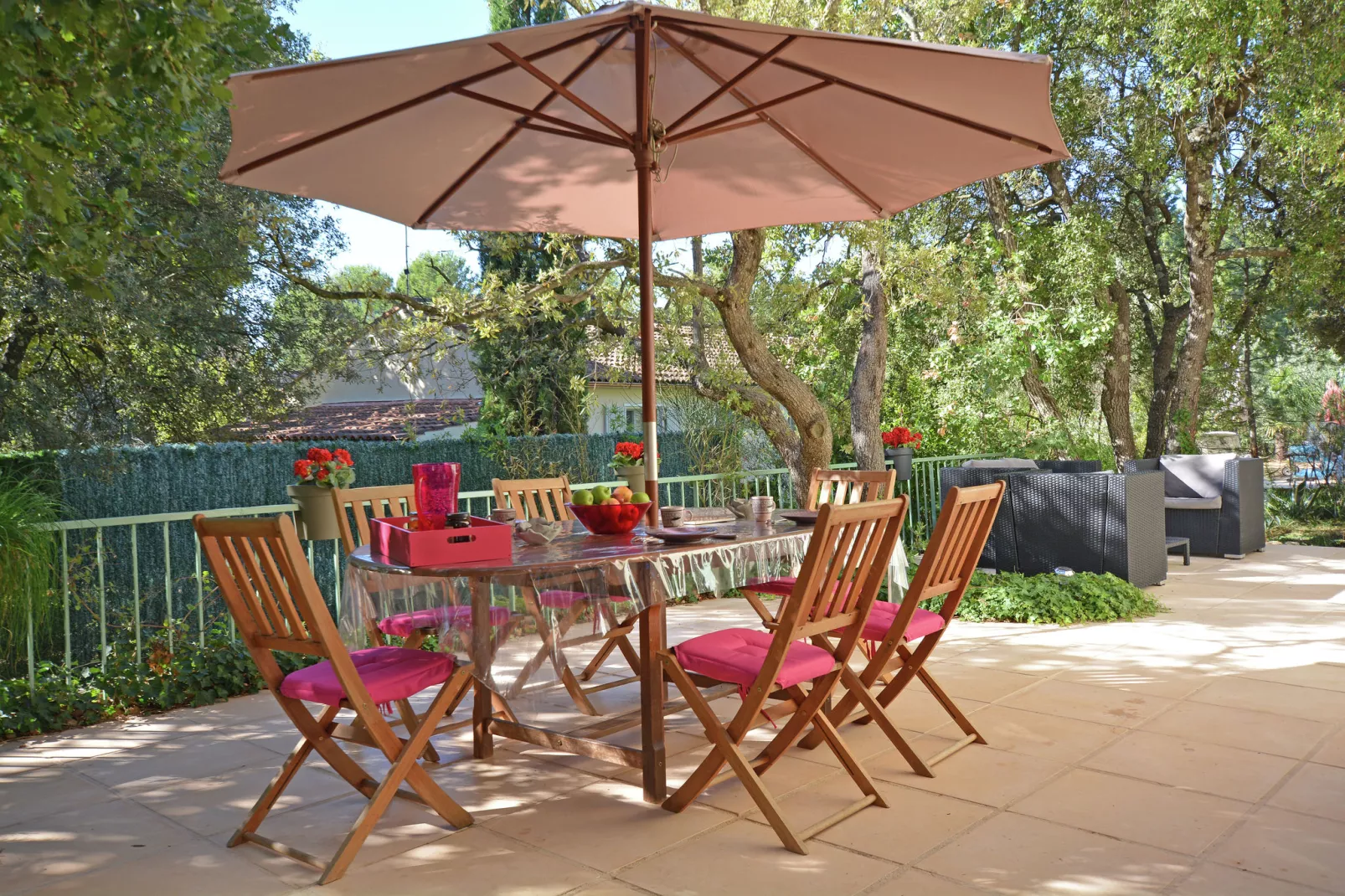 Les Lauriers-Roses-Terrace balcony
