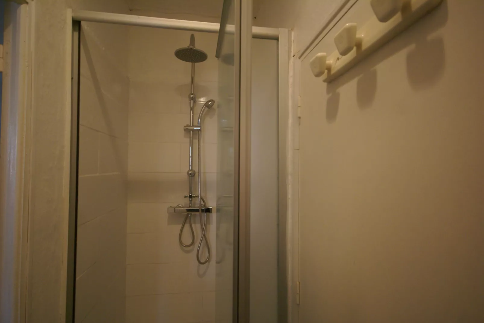 Provencal-Bathroom