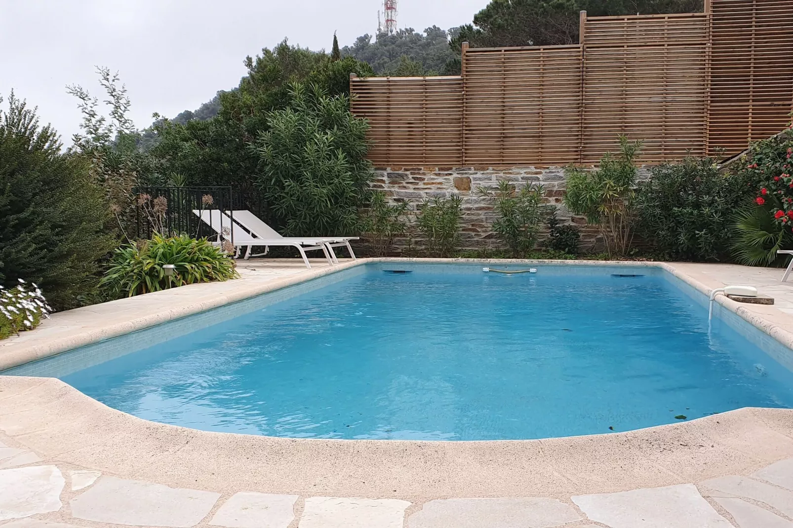 Villa avec piscine vue mer et proche plage à Bormes les Mimosas-Pool