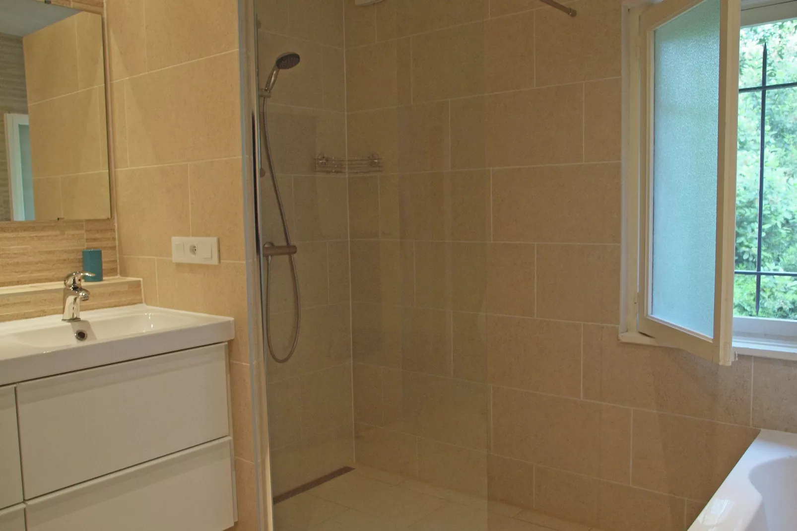 La Ratatouille-Bathroom