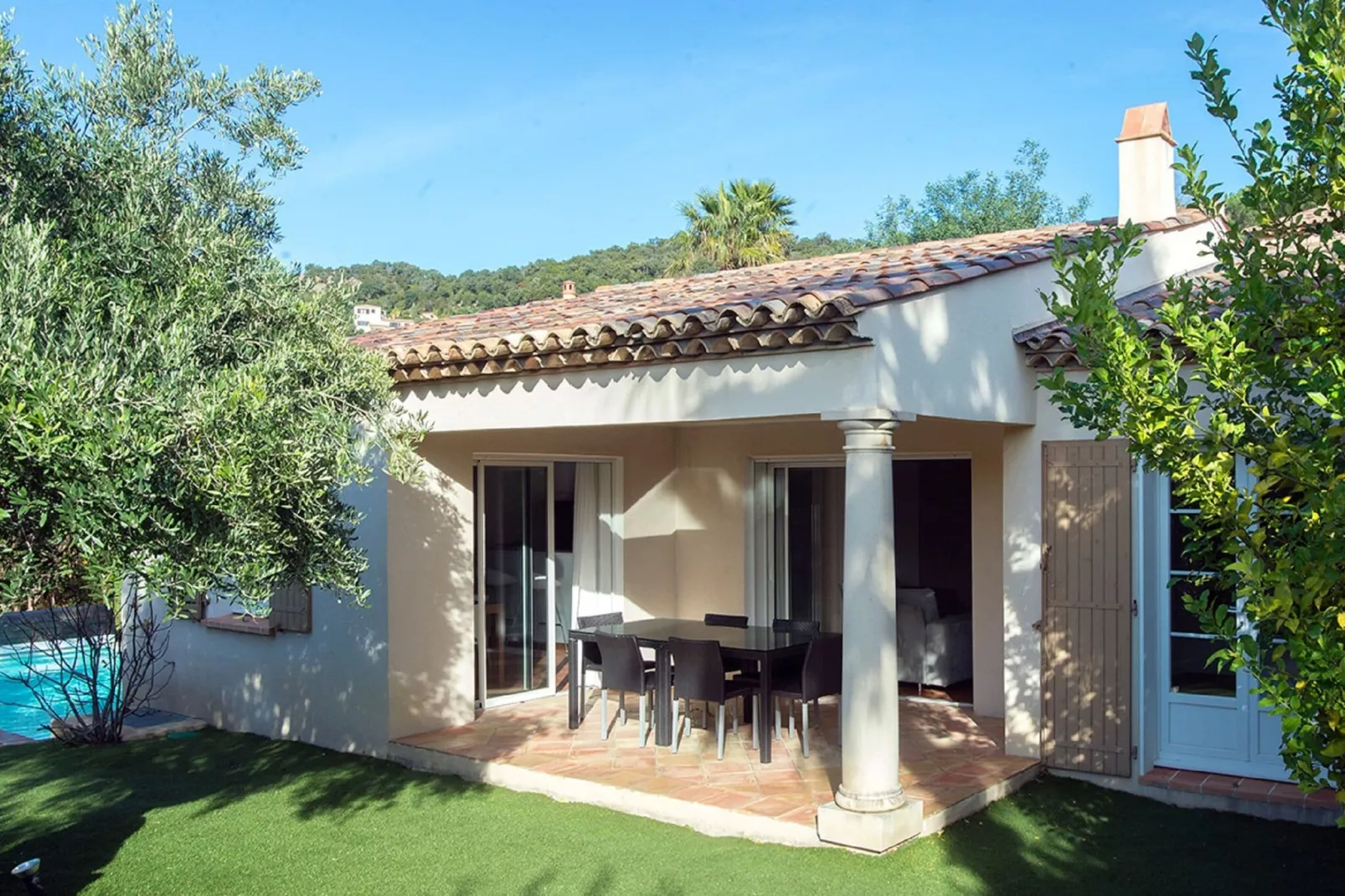 Le Domaine de l´Eilen 4-View summer