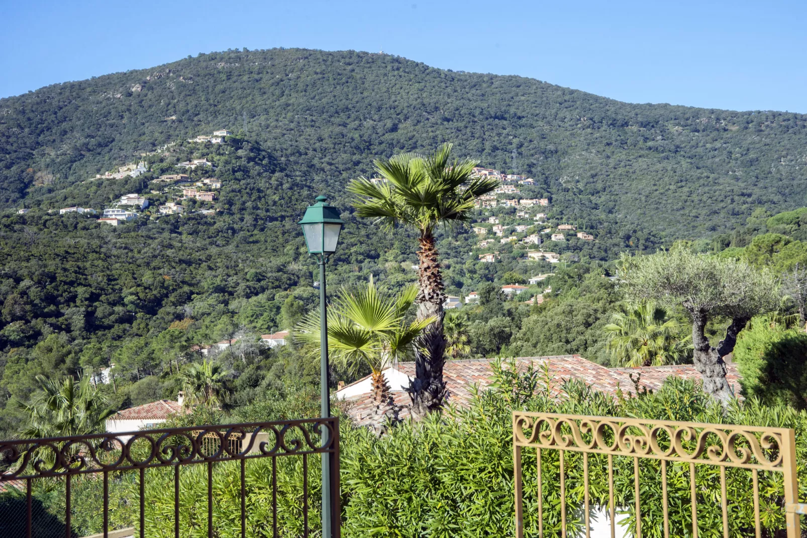 Le Domaine de l´Eilen 4-View summer