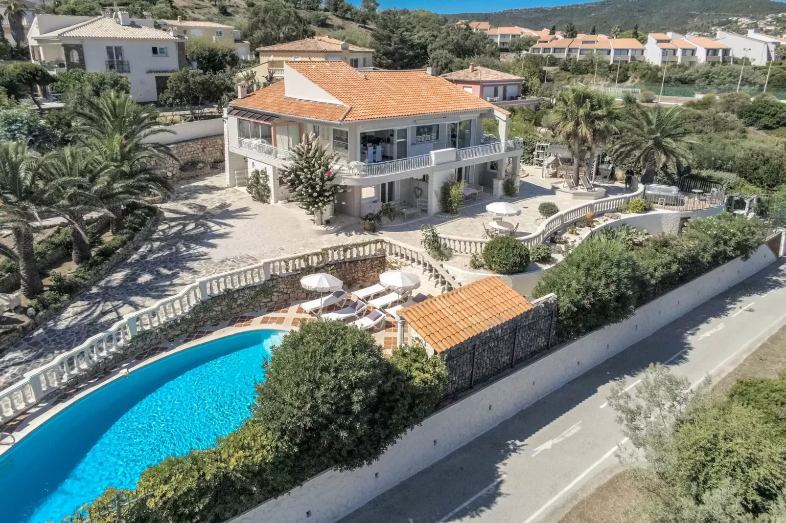 Villa Gaillarde 8 pers-Vue d'été