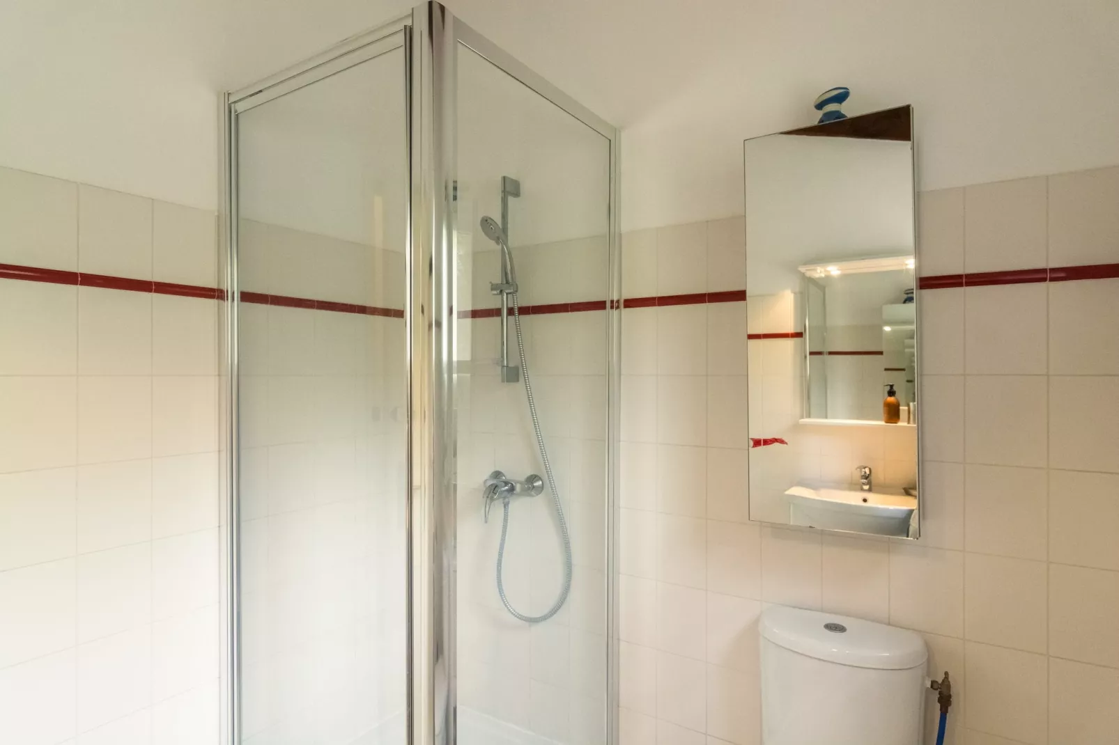 Villa Hyeres-Bathroom
