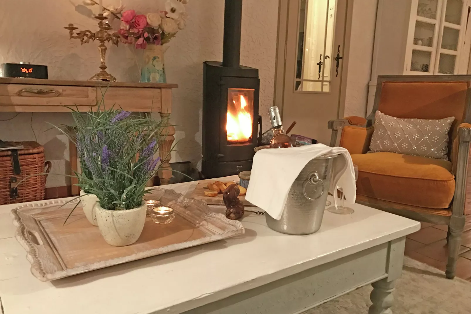 Antje la Sauvageonne-Living room