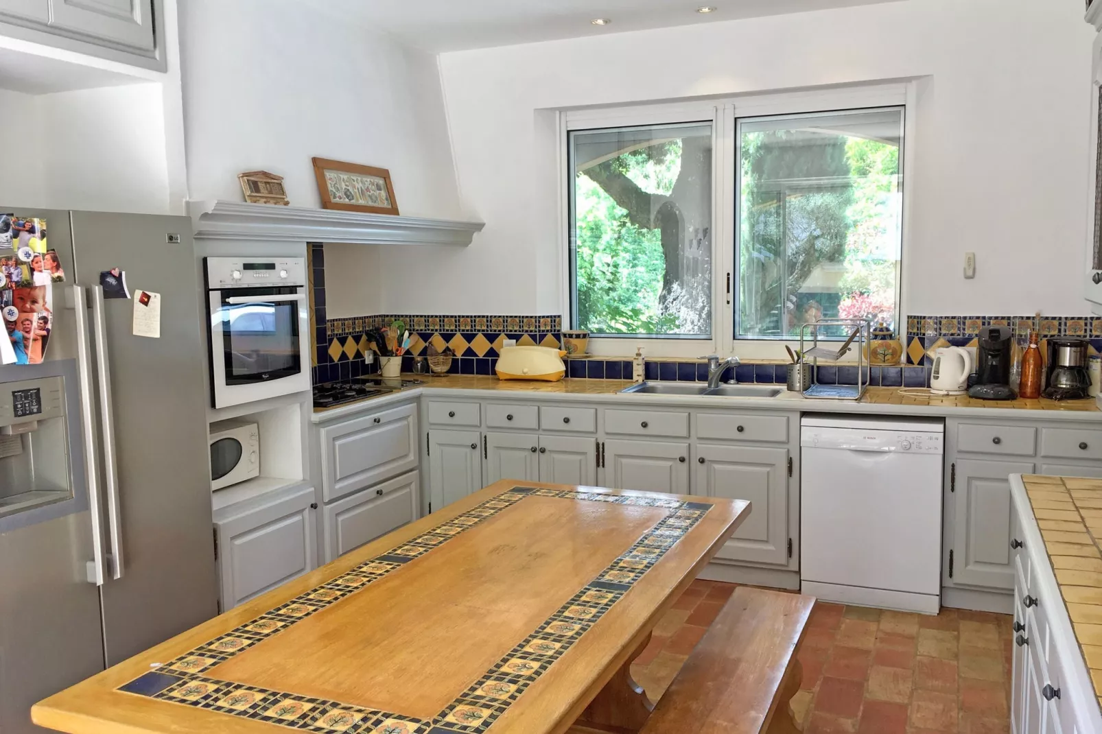 Croix Valmer Heights-Kitchen
